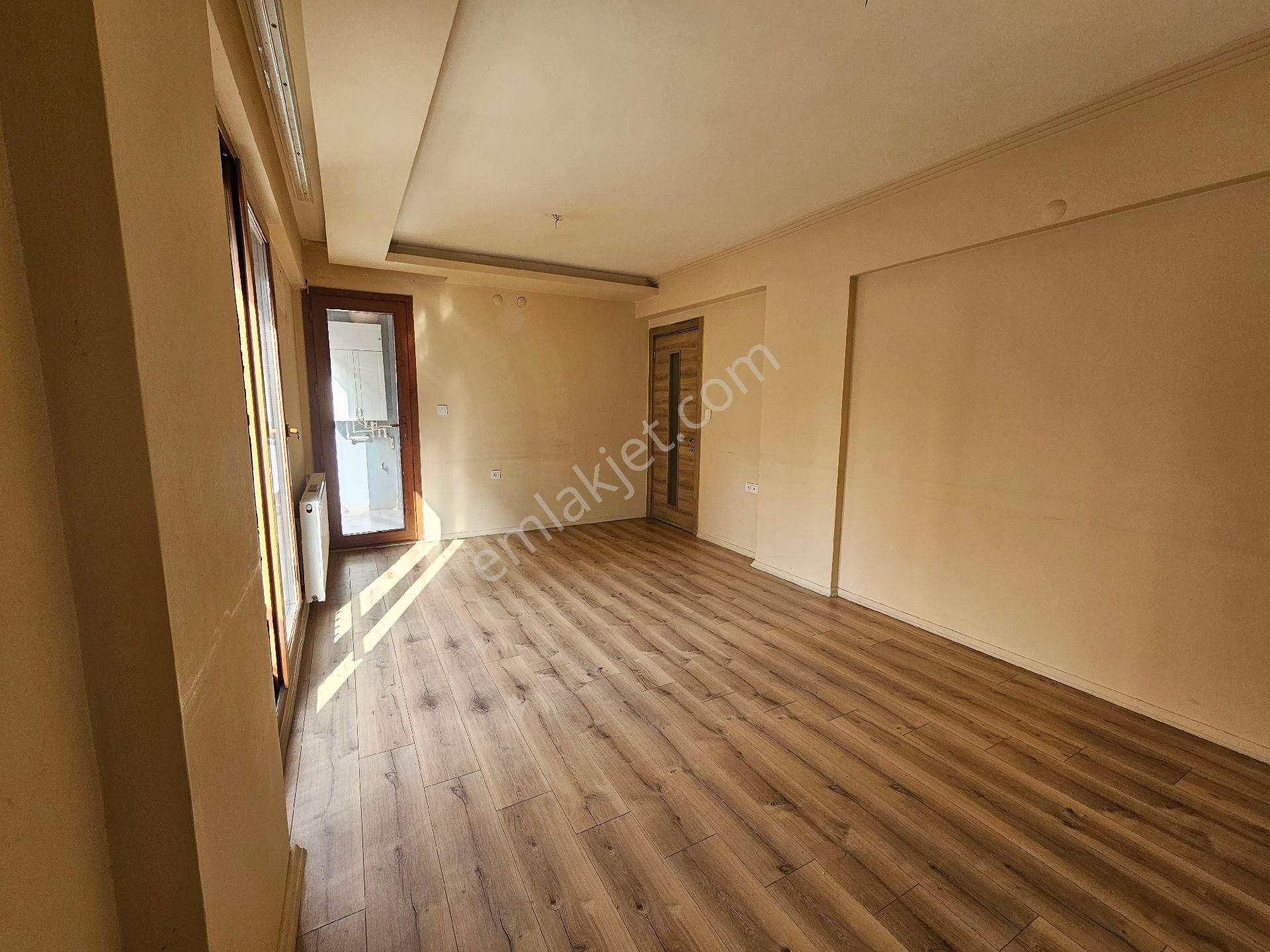 Örnek Köy Mahallesi’nde Full Tadilatlı 2+1 | Ankastre Mutfak | Ara Kat | 28.000 Tl Kira Getirili - Görsel 5