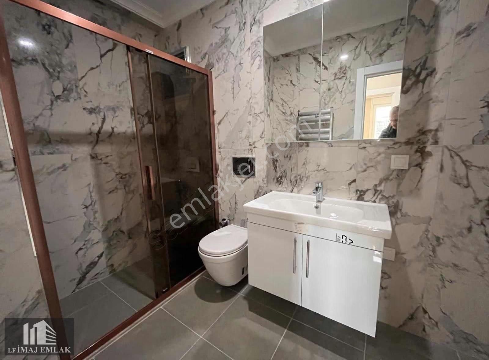 Çatalçeşme'de 3+1 Caddeye Yakın Balkonlu Ebeveynli Sıfır Binada - Görsel 5