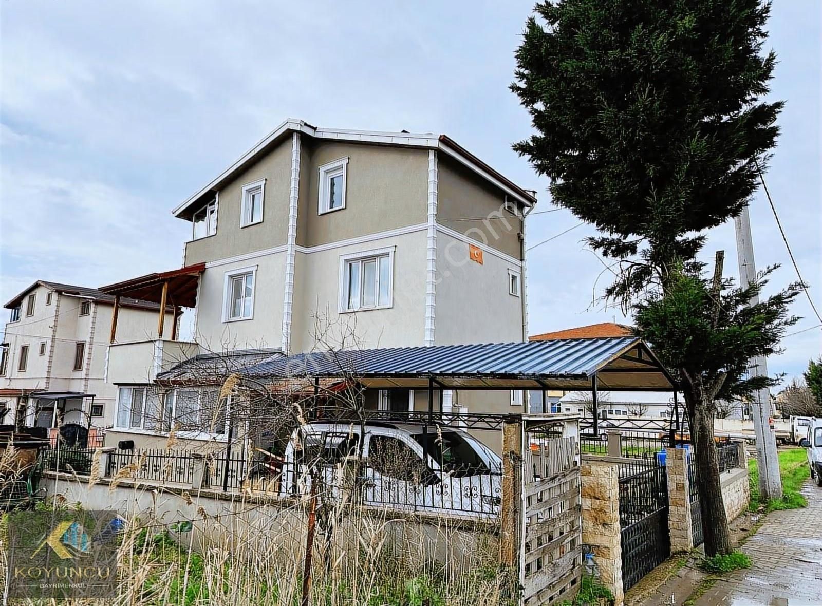 ^^koyuncu Gyrm^^yeniçiftlik Merkez'de Kullanıma Hazır 5+1 Villa