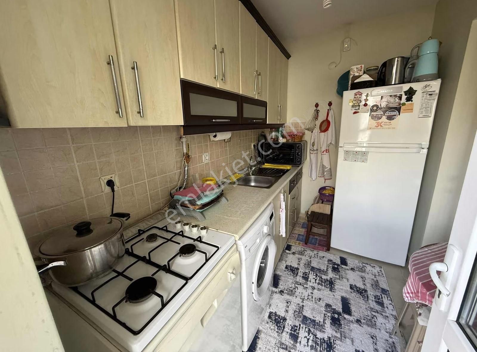 Dorukkent Site İçi Satılık 1+1 Ara Kat Temiz Daire - Görsel 4