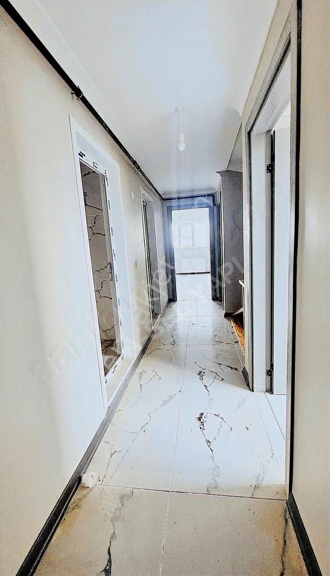 Avcılar Göl Manzaralı Otoparklı Sıfır Dübleks - Görsel 19