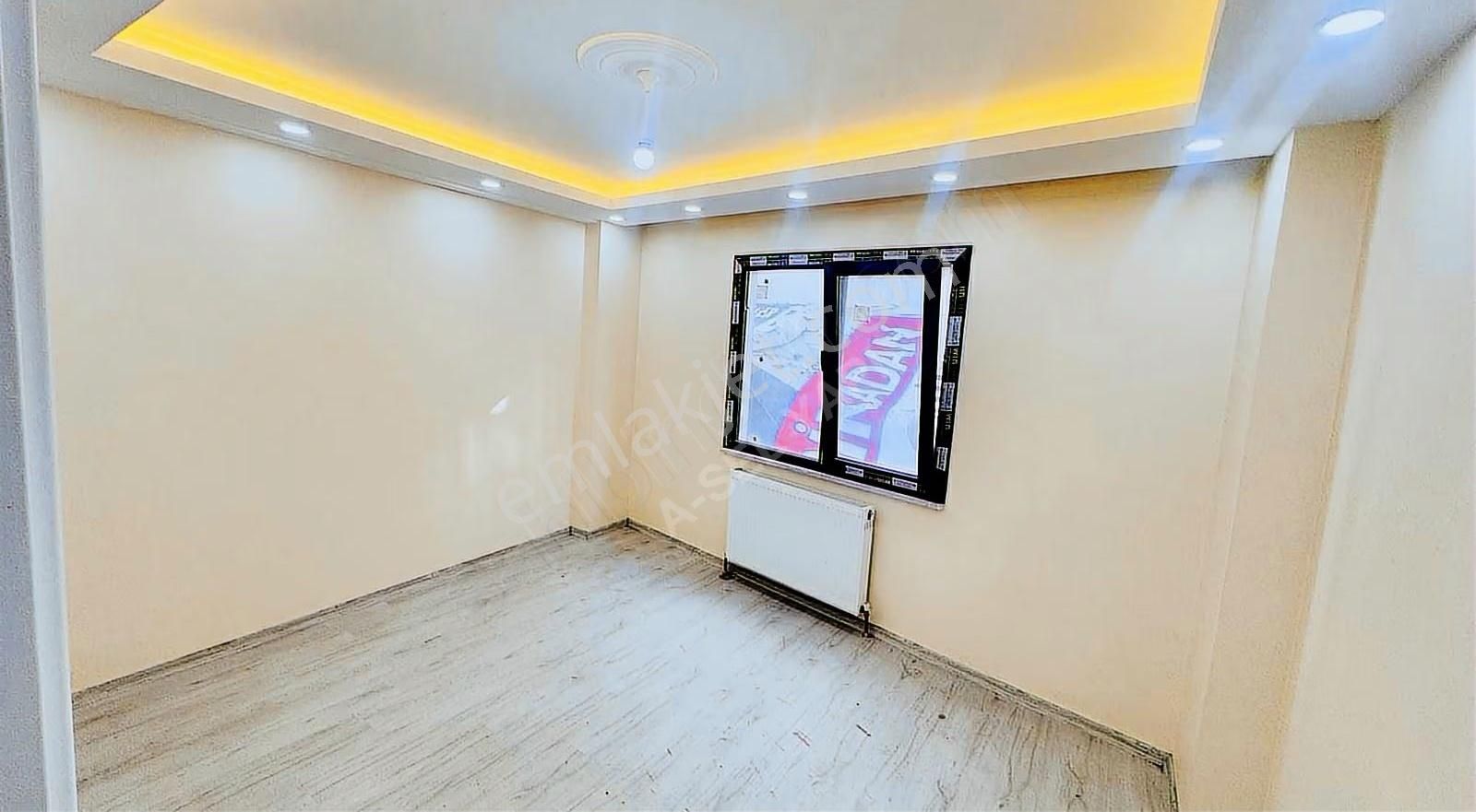 O Daire Bağcılar Yıldıztepe Metro 200 M2 - Görsel 9