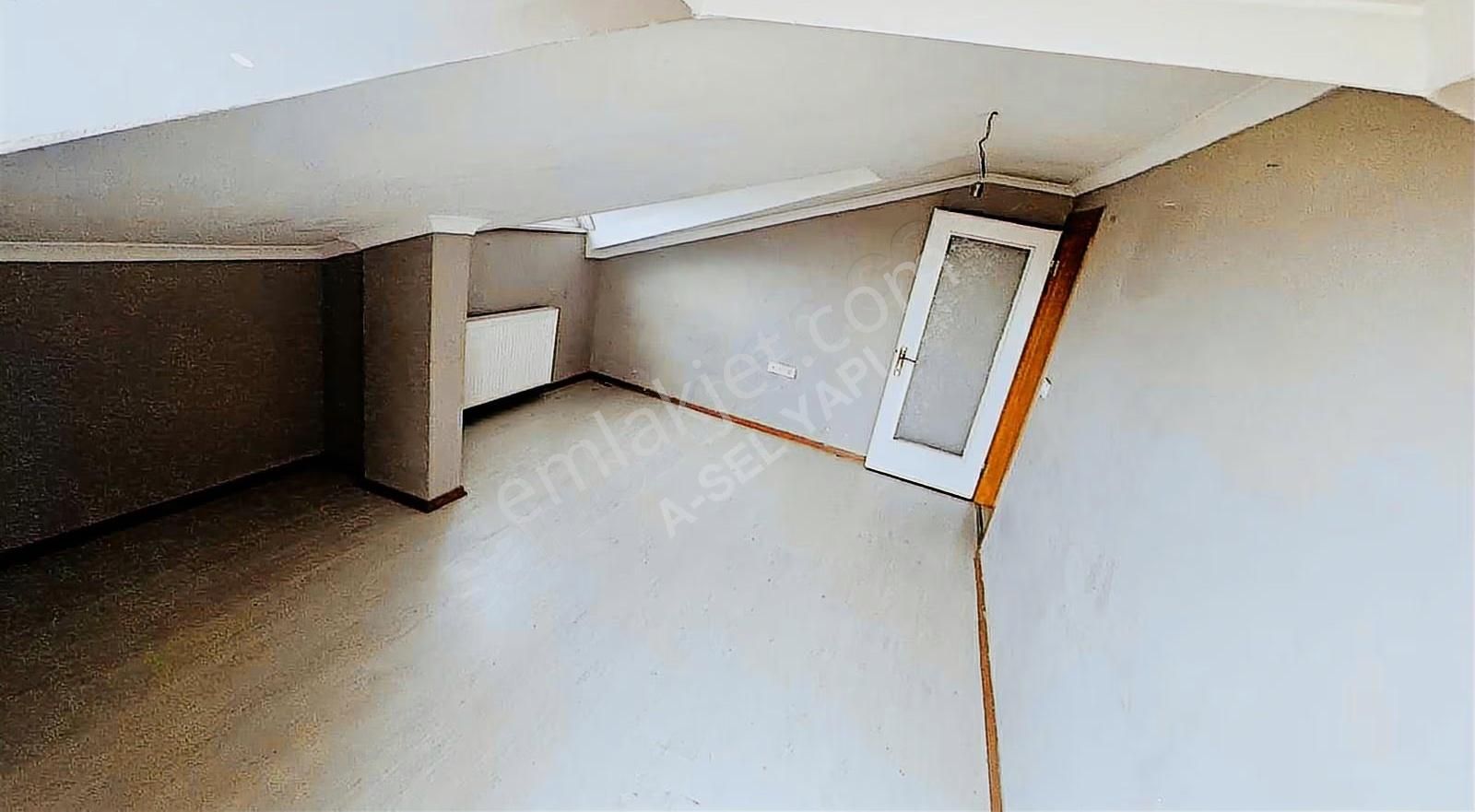 Çamsakura Ya 1 Km Muhteşem Dübleks 180 M2