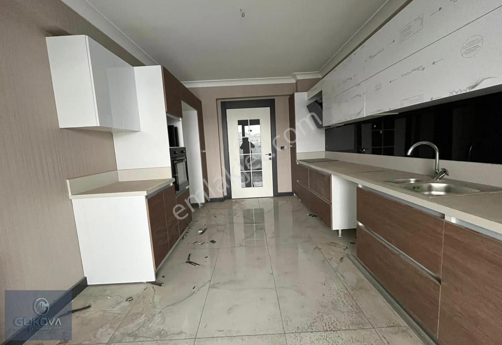 Başkent Caddesin Tam Donanımlı Site Dairesi - Görsel 21