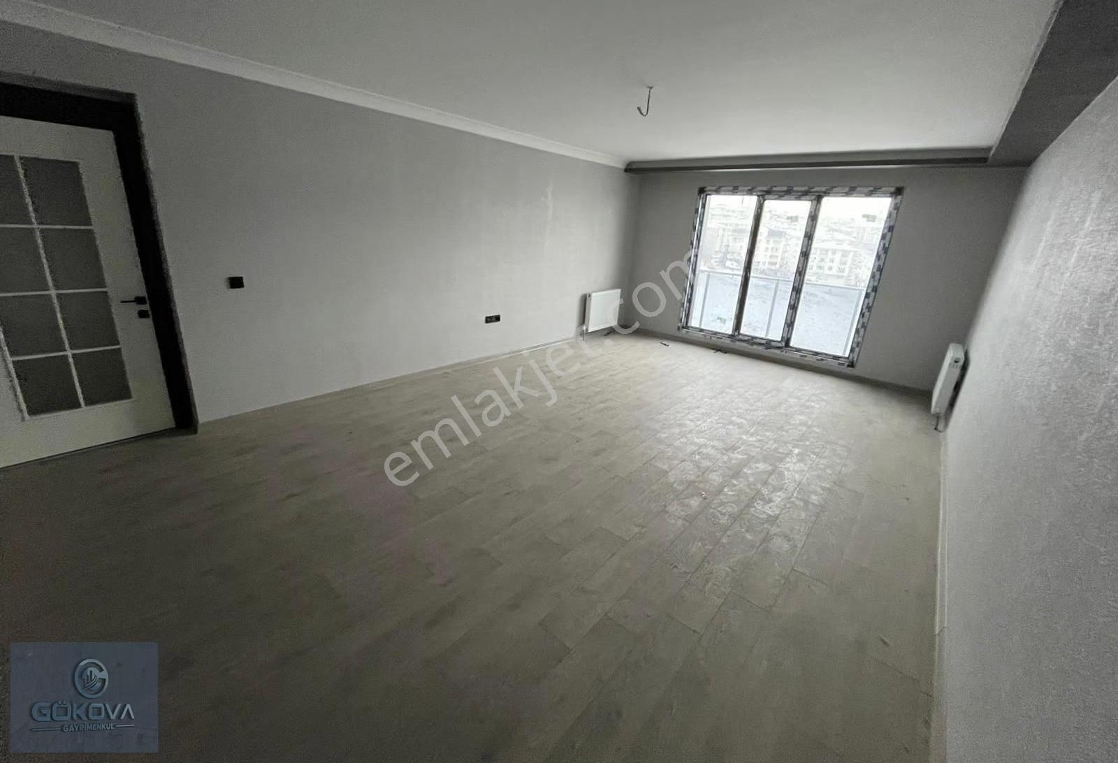 Başkent Caddesin Tam Donanımlı Site Dairesi - Görsel 8