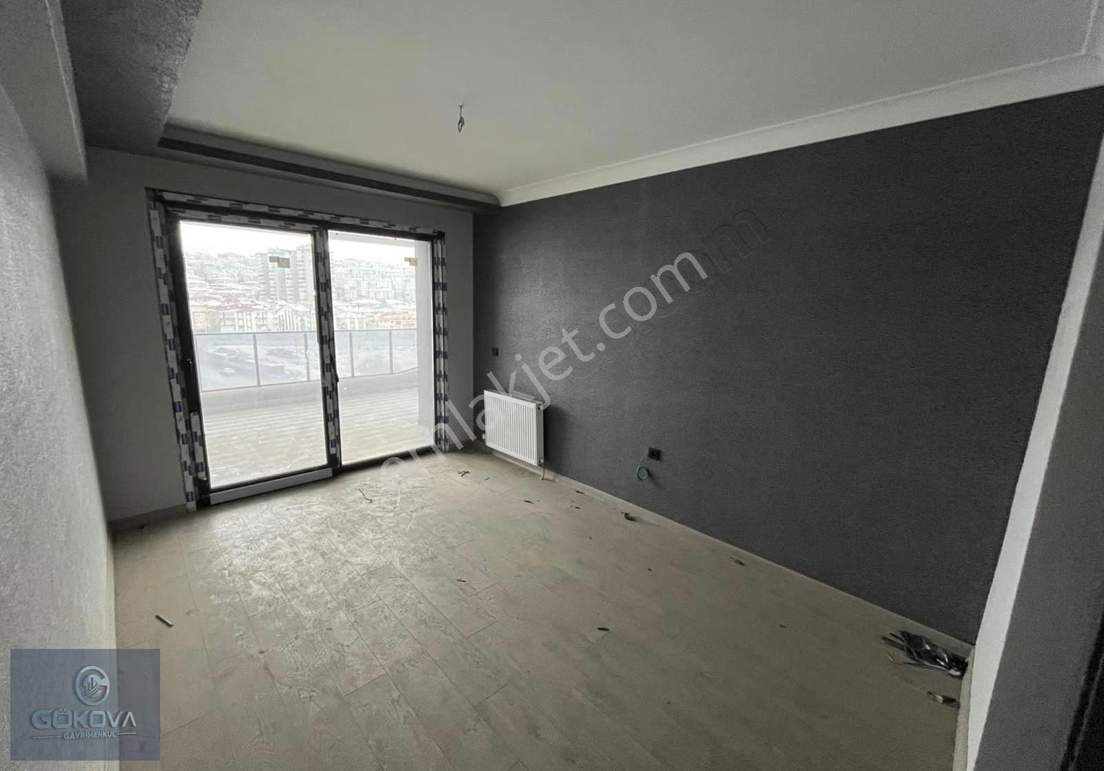 Başkent Caddesin Tam Donanımlı Site Dairesi - Görsel 7