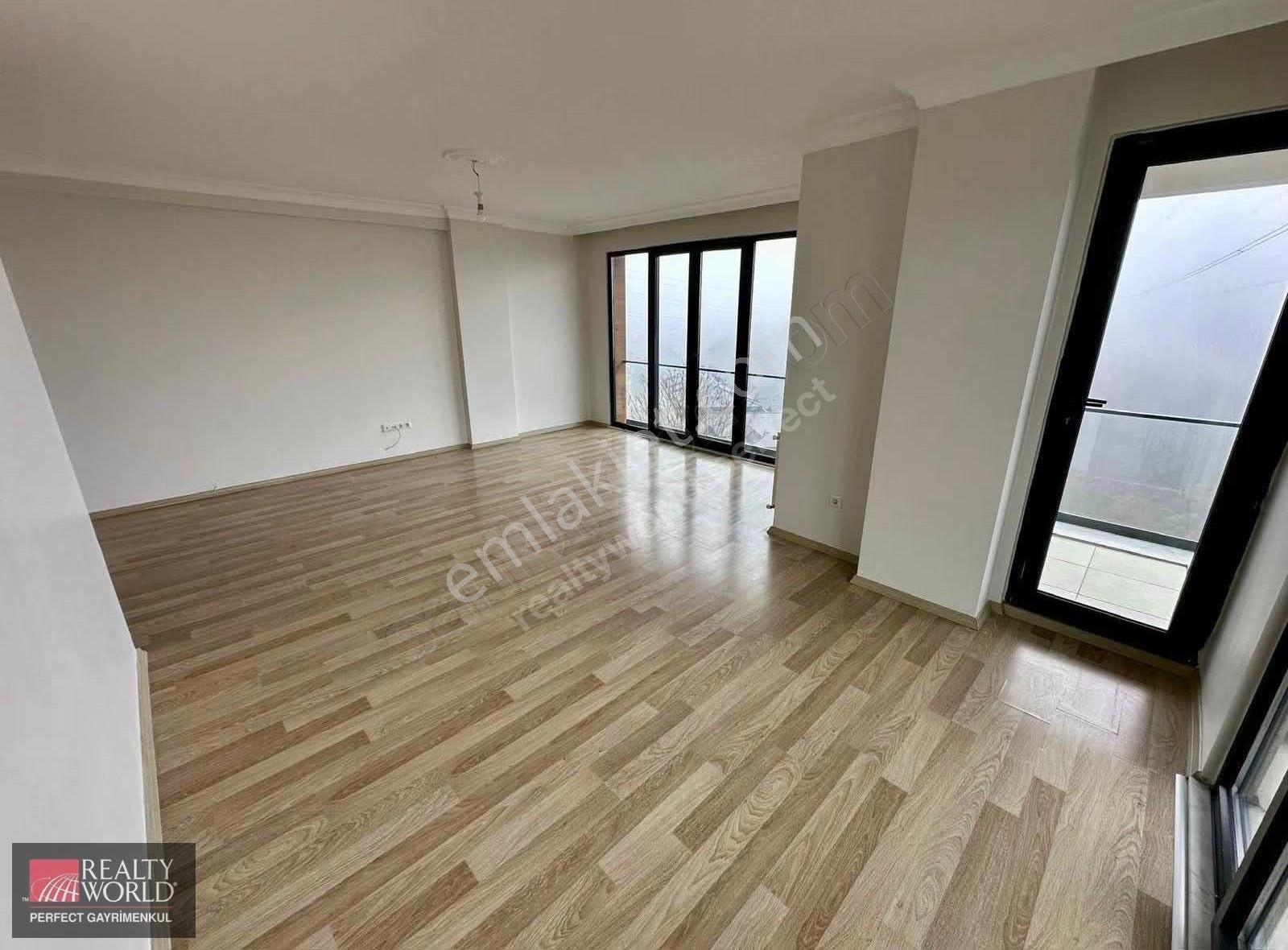 *realty World* Maden'de Kiralık 4+2 Lüks Sıfır Daire - Görsel 7