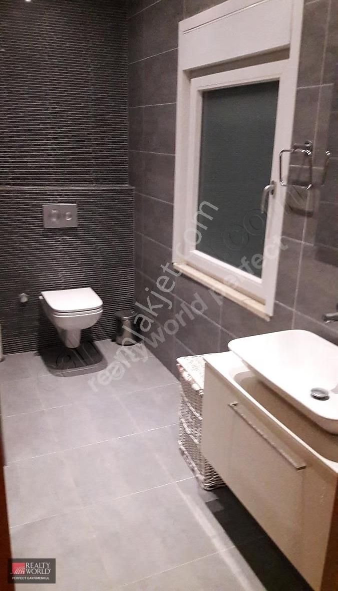 Zekeriyaköyde Tam Müstakil Havuzlu Güvenlik 7+2 Forlex Asansürlü - Görsel 25