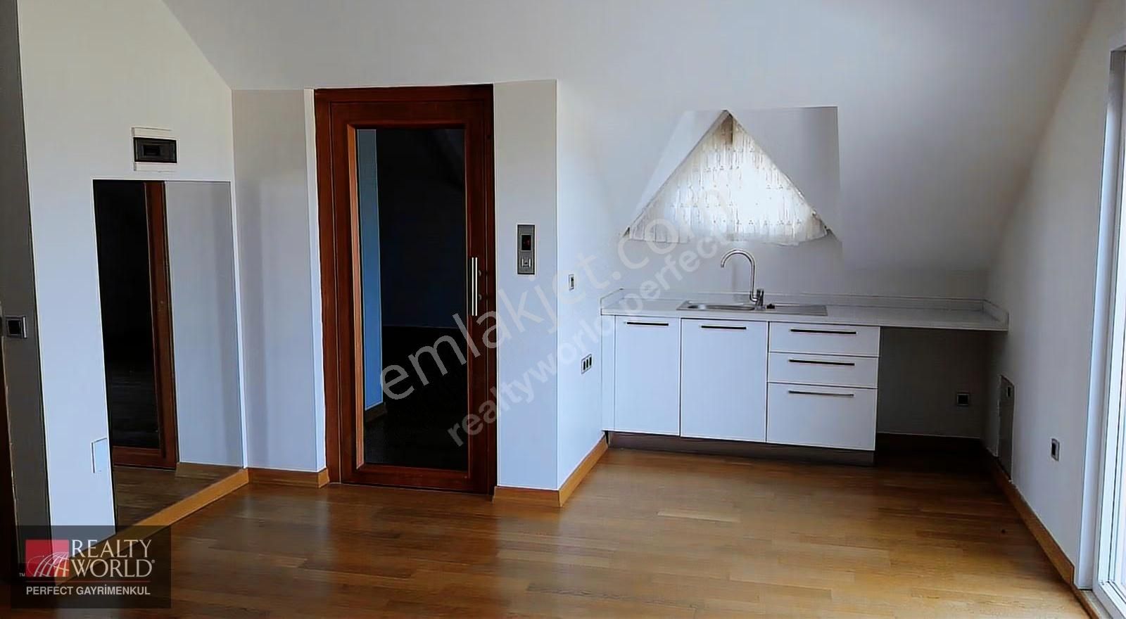 Zekeriyaköyde Tam Müstakil Havuzlu Güvenlik 7+2 Forlex Asansürlü - Görsel 11