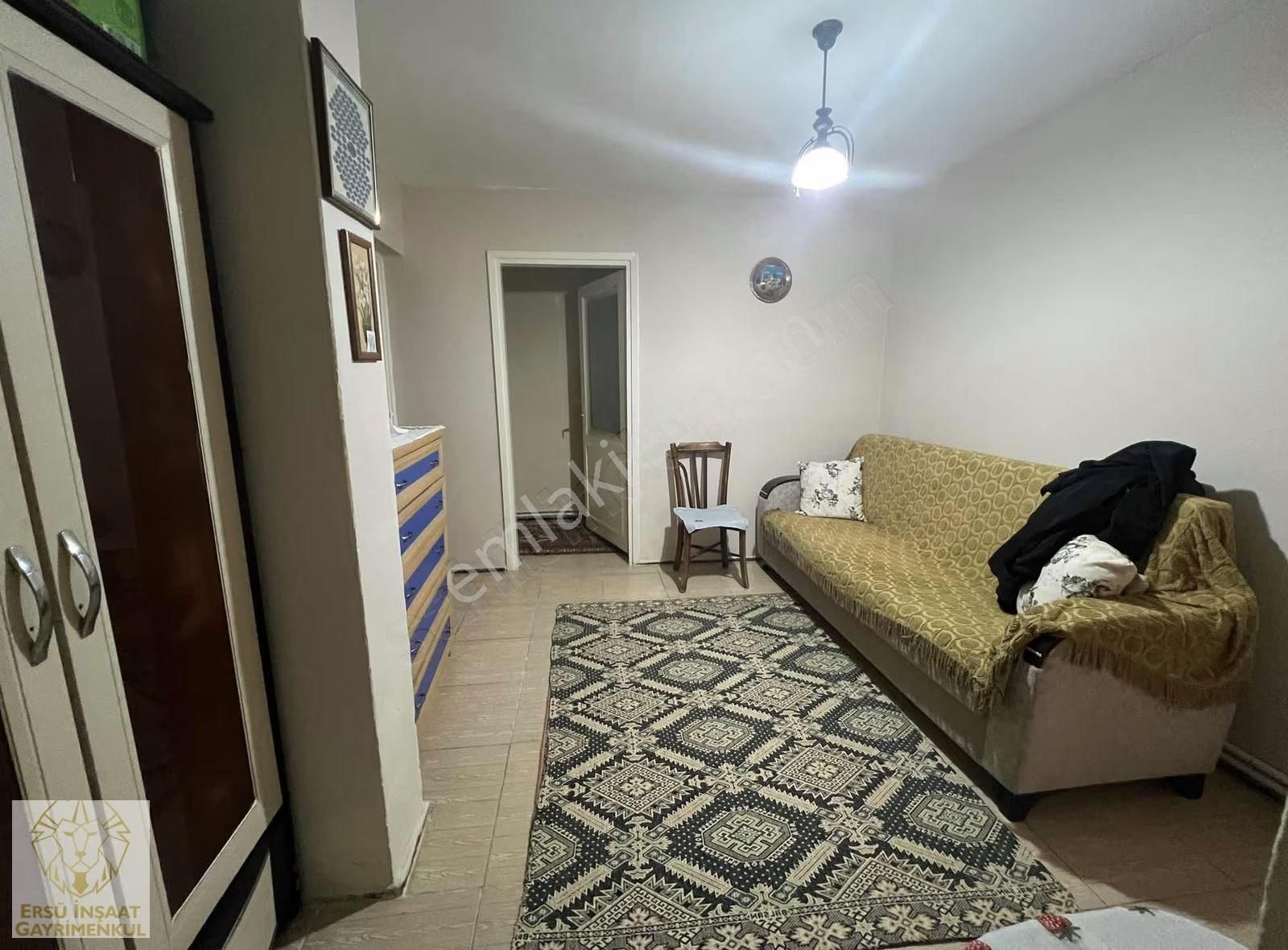 Ersü'den 3+1 Hastane & Metro Yakını Doğalgazlı Daire