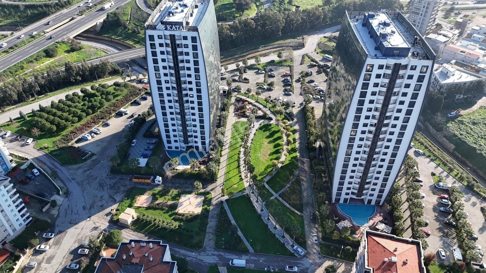 İzmir Karşıyaka Aypark Rezidansta Satılık Geniş Tip 3+1 Daire - Görsel 2