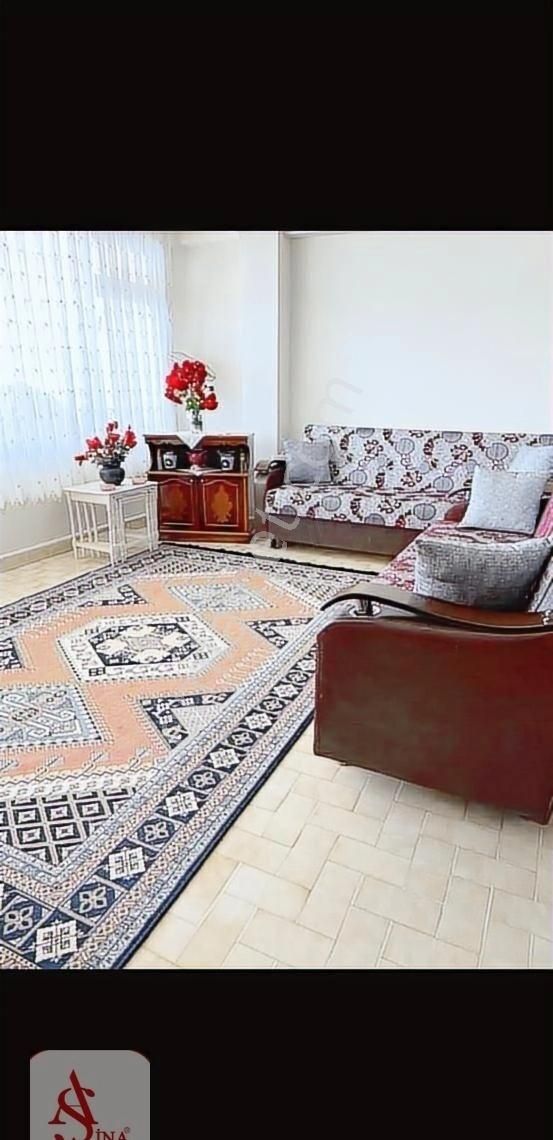 Kumla Sahilde Deniz Manzaralı Eşyalı 3+1 Ara Kat Satılık Daire - Görsel 2