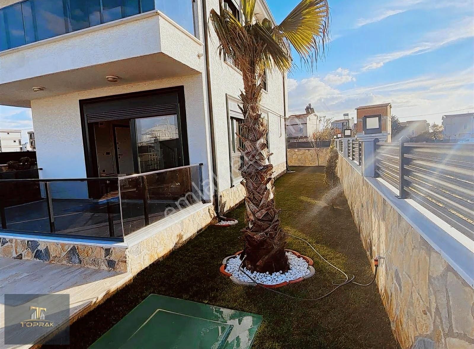 \\\toprak İnşaat \\\havuzlu İskanlı Villa - Görsel 31