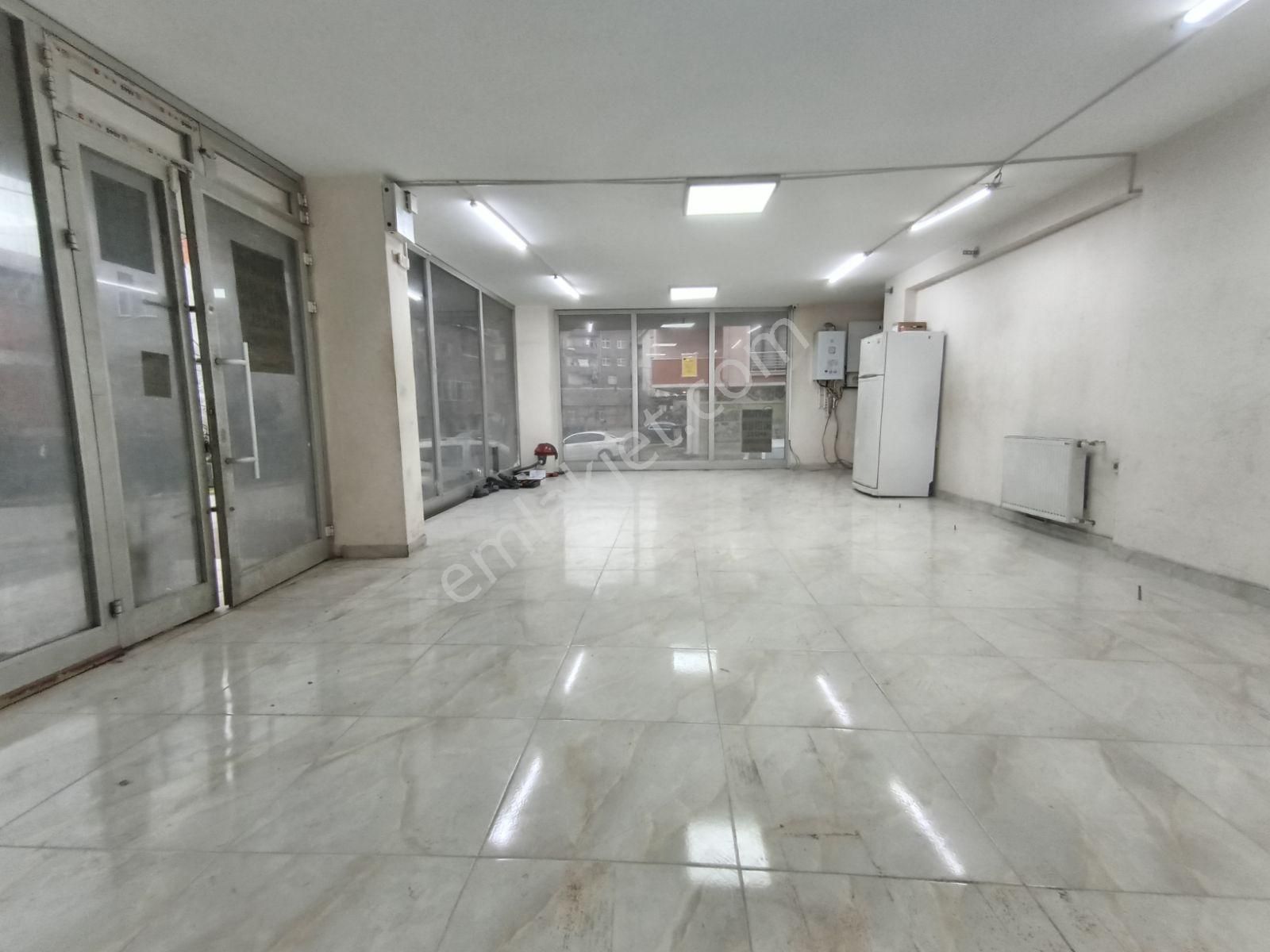 Adil Mah Satılık Dükkan Mağaza 180m2 .2 Katlı