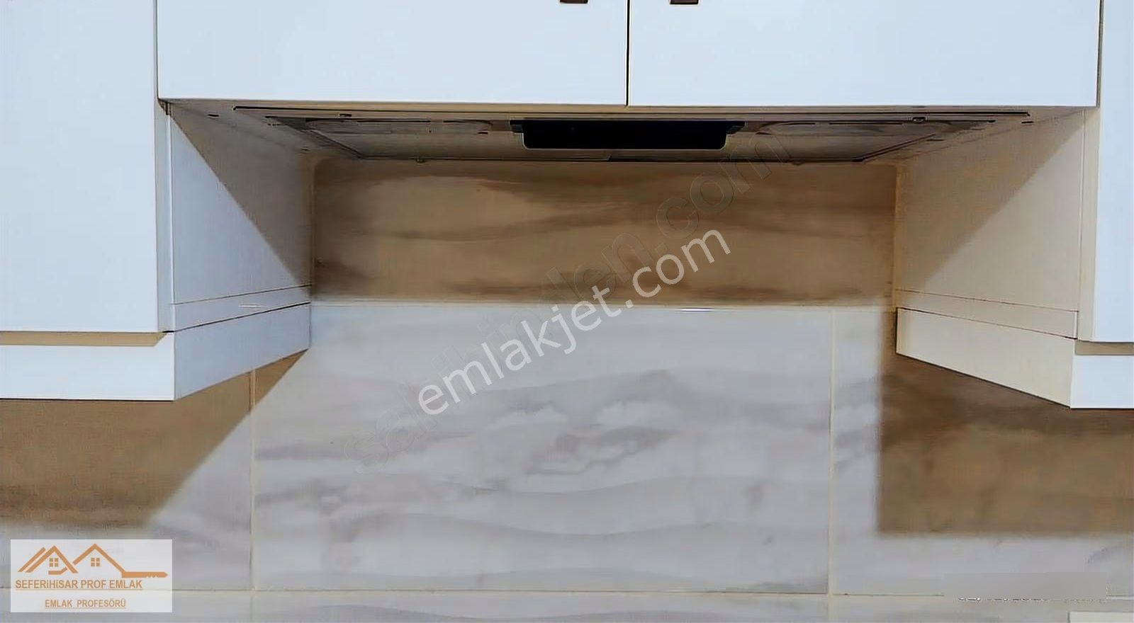 Seferihisar Merkezde Hastahane Yakını 1+1 Daire - Görsel 18