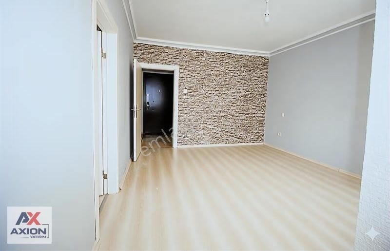 Gazi Mahallesinde Merkezi Konumda Satılık 3+1 Ara Kat Daire - Görsel 15