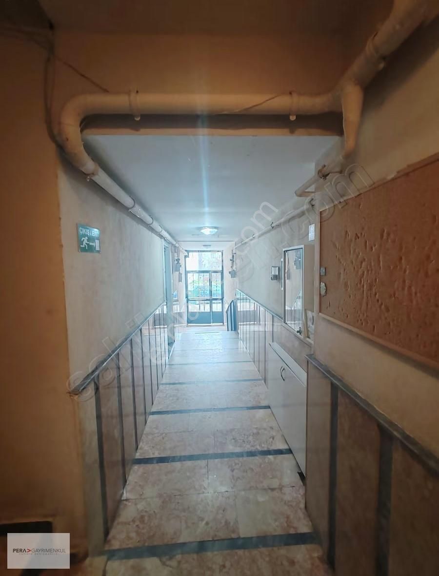 Pera'dan Barbaros'da Kiralık 1+1 Daire - Görsel 5