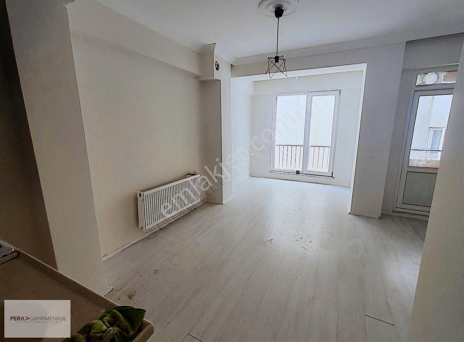 Pera'dan Barbaros'da Kiralık 1+1 Daire - Görsel 3