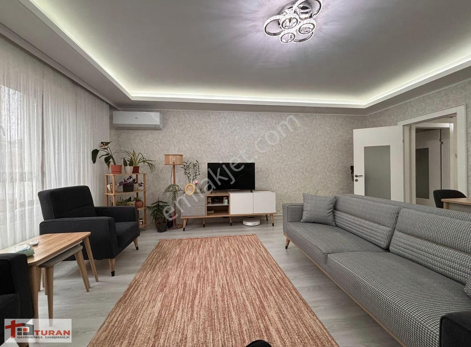 Barıştepe'de Ultra Lüks Yapılı Emsali Olmayan Fiyat Geniş 3+1 **