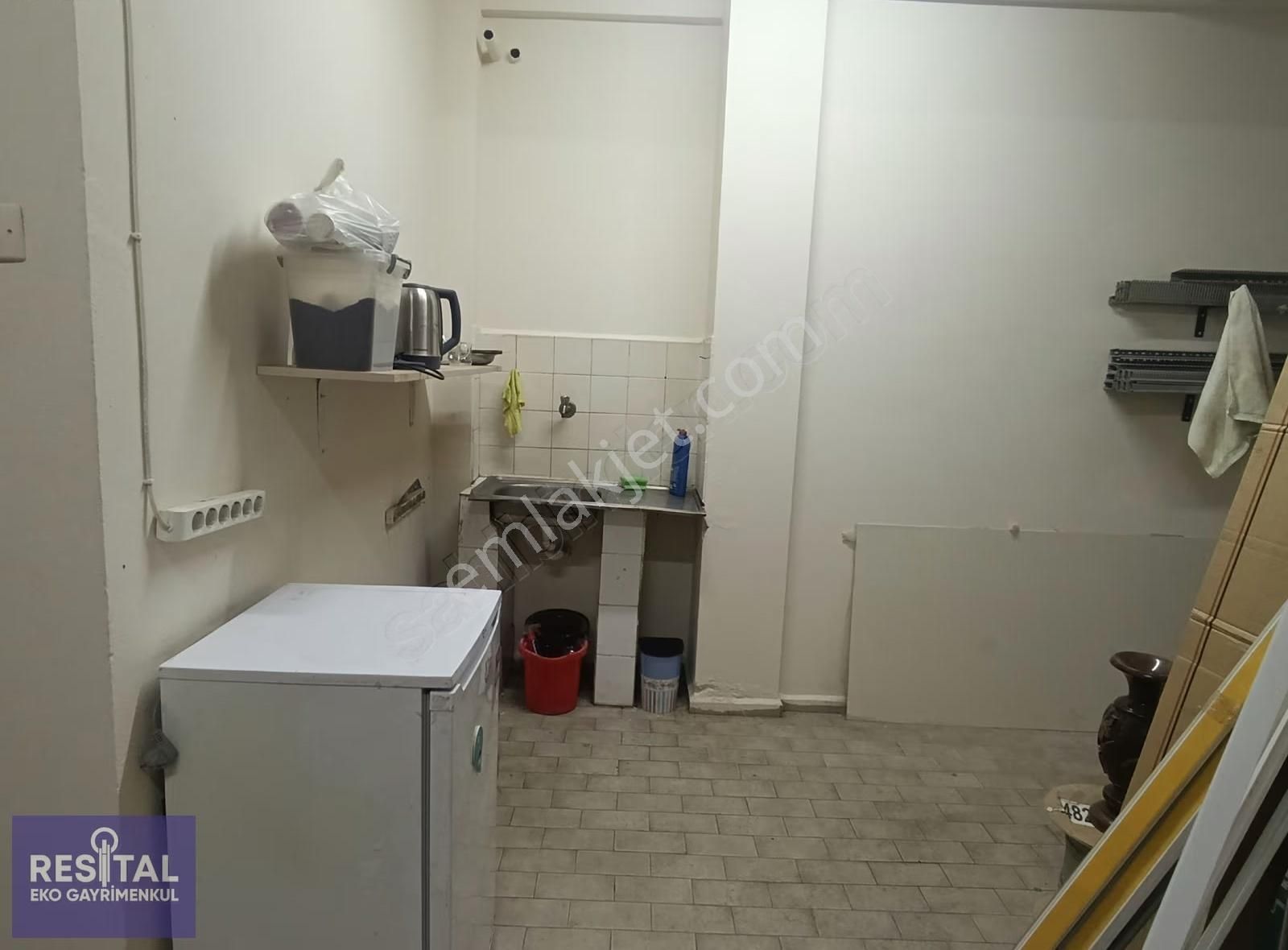 Fırsat Yatırım İşlek Caddeye Yakın Hazır Kiracılı Dükkan - Görsel 6