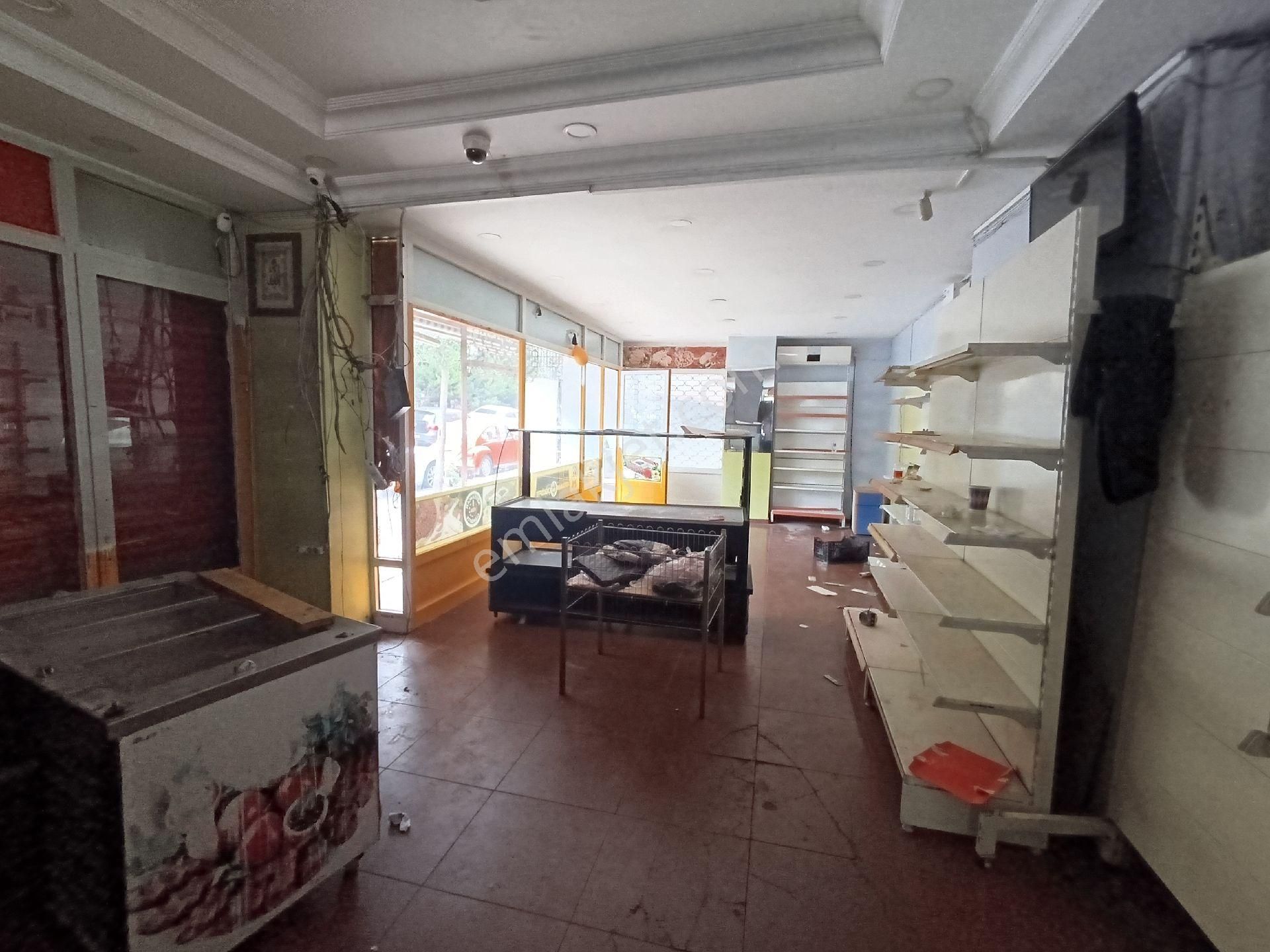 Mendereste Merkezî Konumda Kiralık Dükkan - Görsel 13