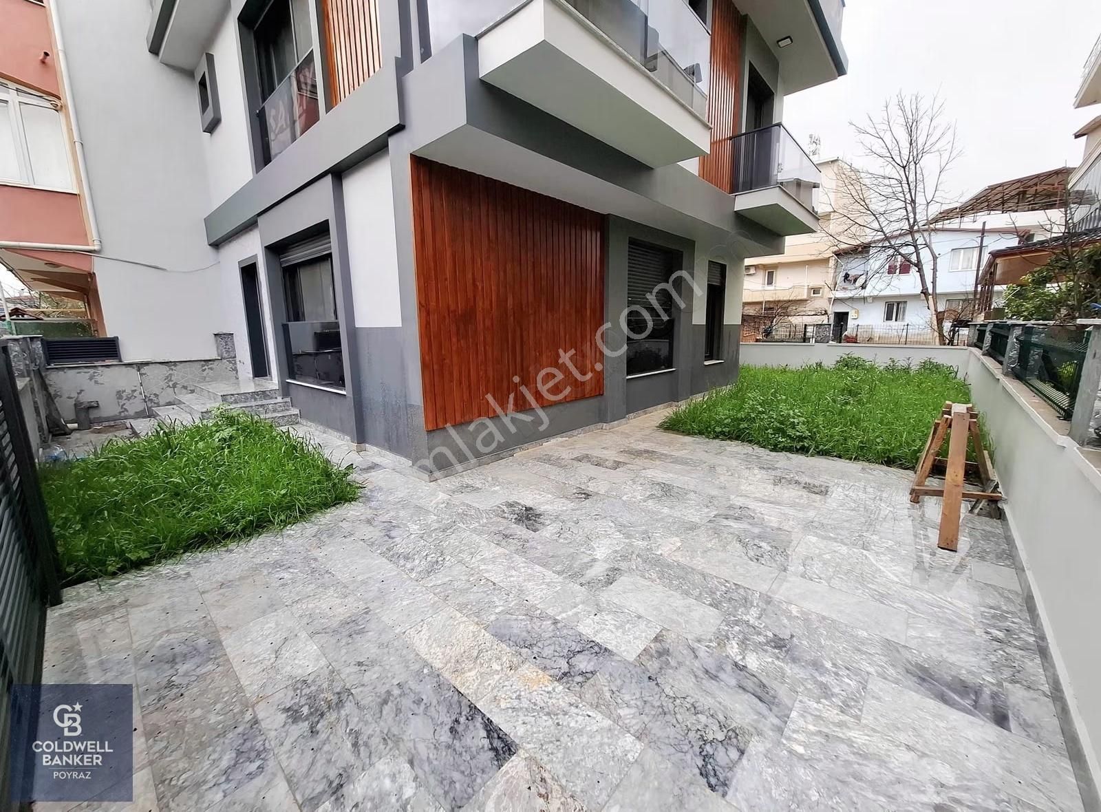 Menderes Coldwell Banker Poyraz'dan Dubleks 4+1 Lüks Villa - Görsel 11