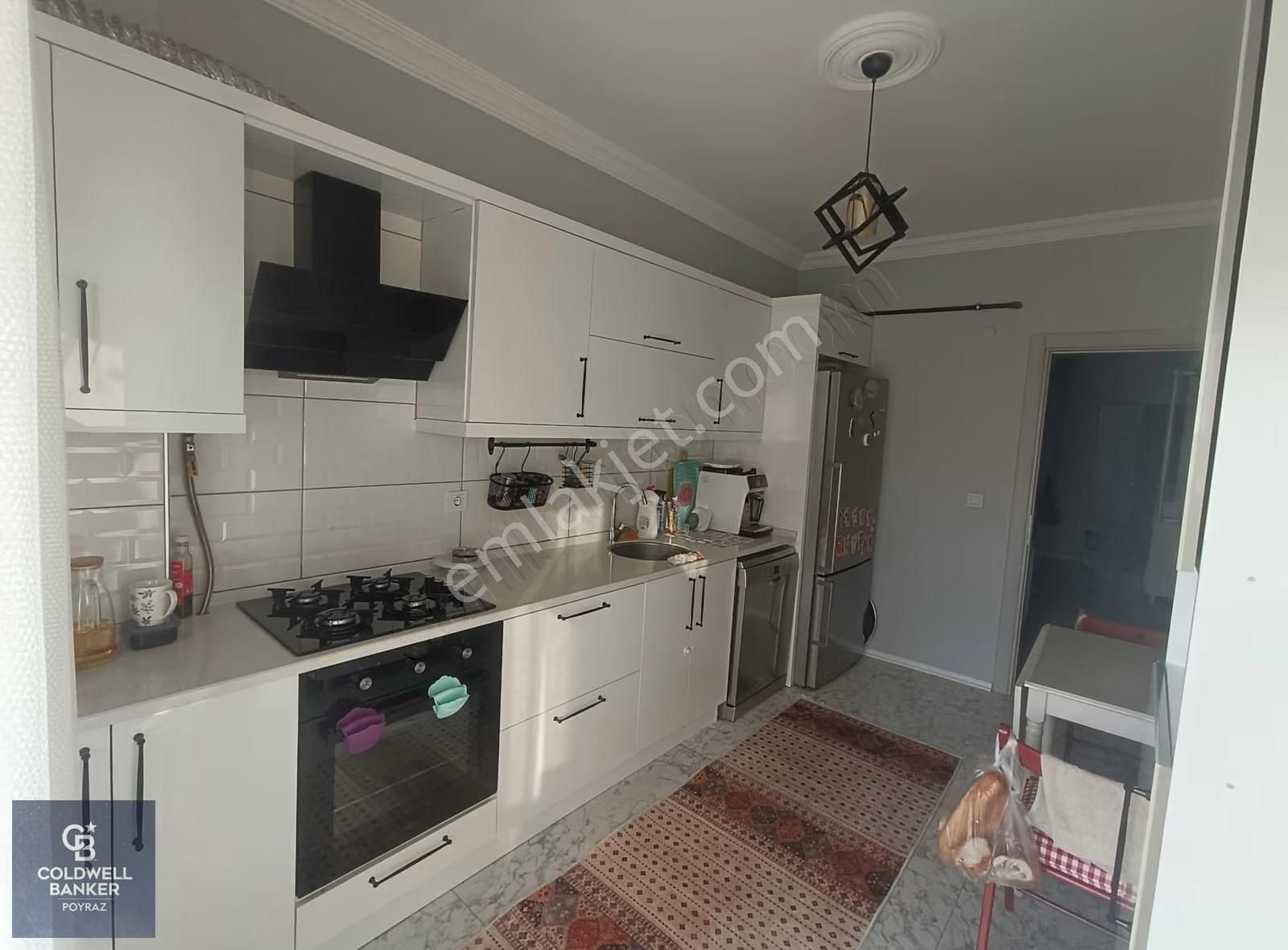 Menderes Coldwell Banker Poyraz'dan Cadde Üzeri Ferah 2+1 Daire - Görsel 9