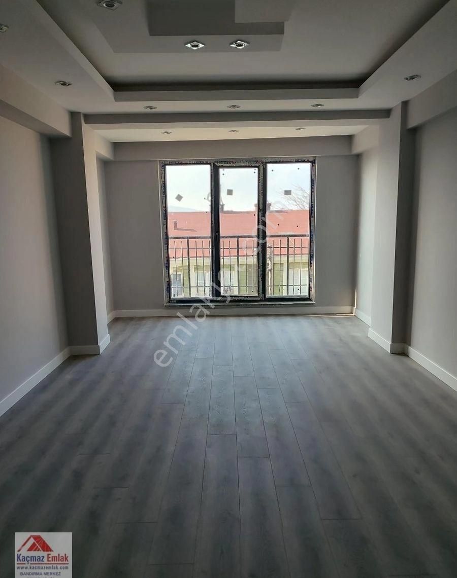Bandırma 17 Eylül Mahallesi 2+1 Sıfır Satılık Daire - Görsel 9