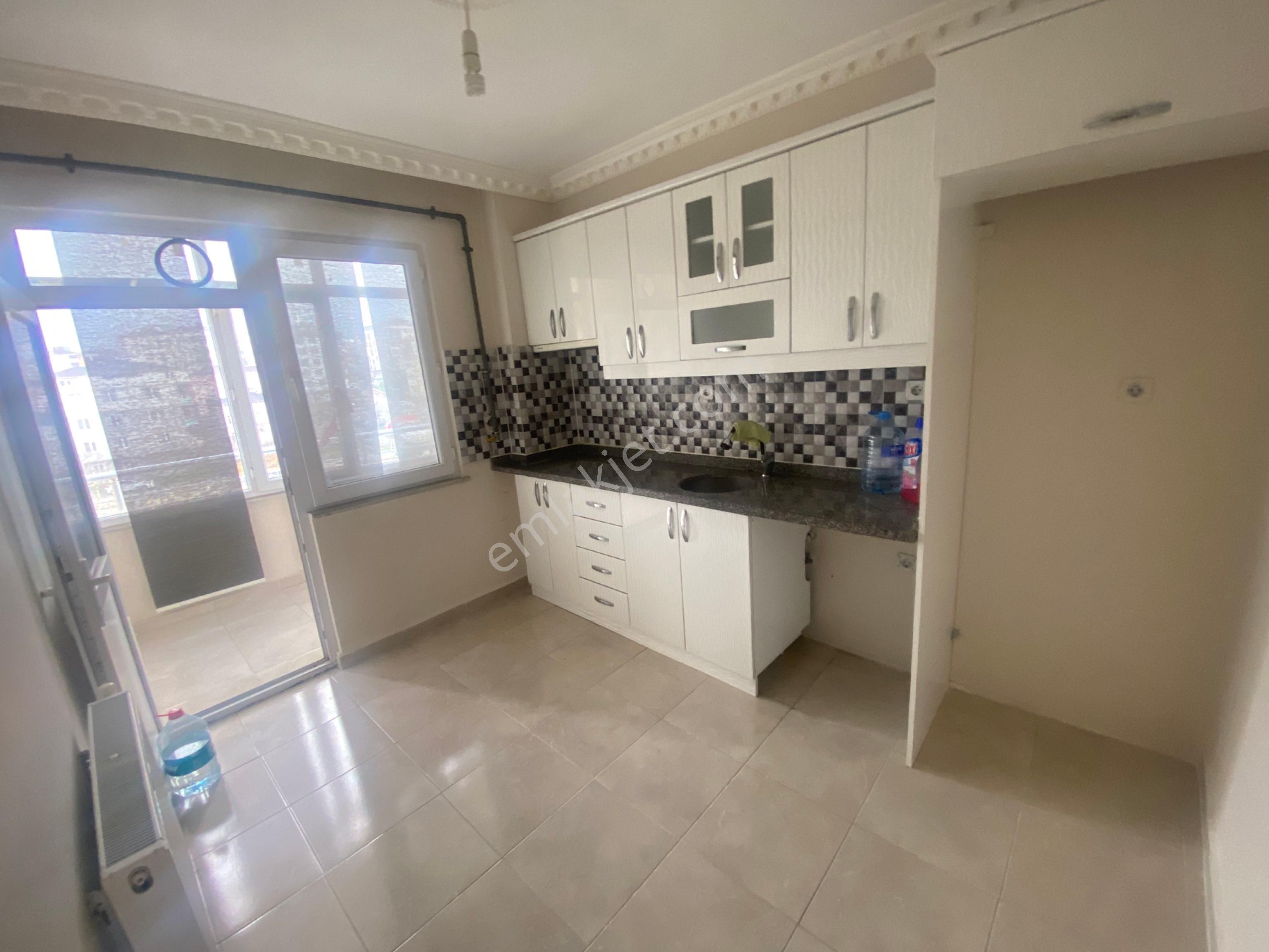 Uğur Emlaktan G M K Paşa Mah 2+1 3. Kat Merkezde Daire - Görsel 12