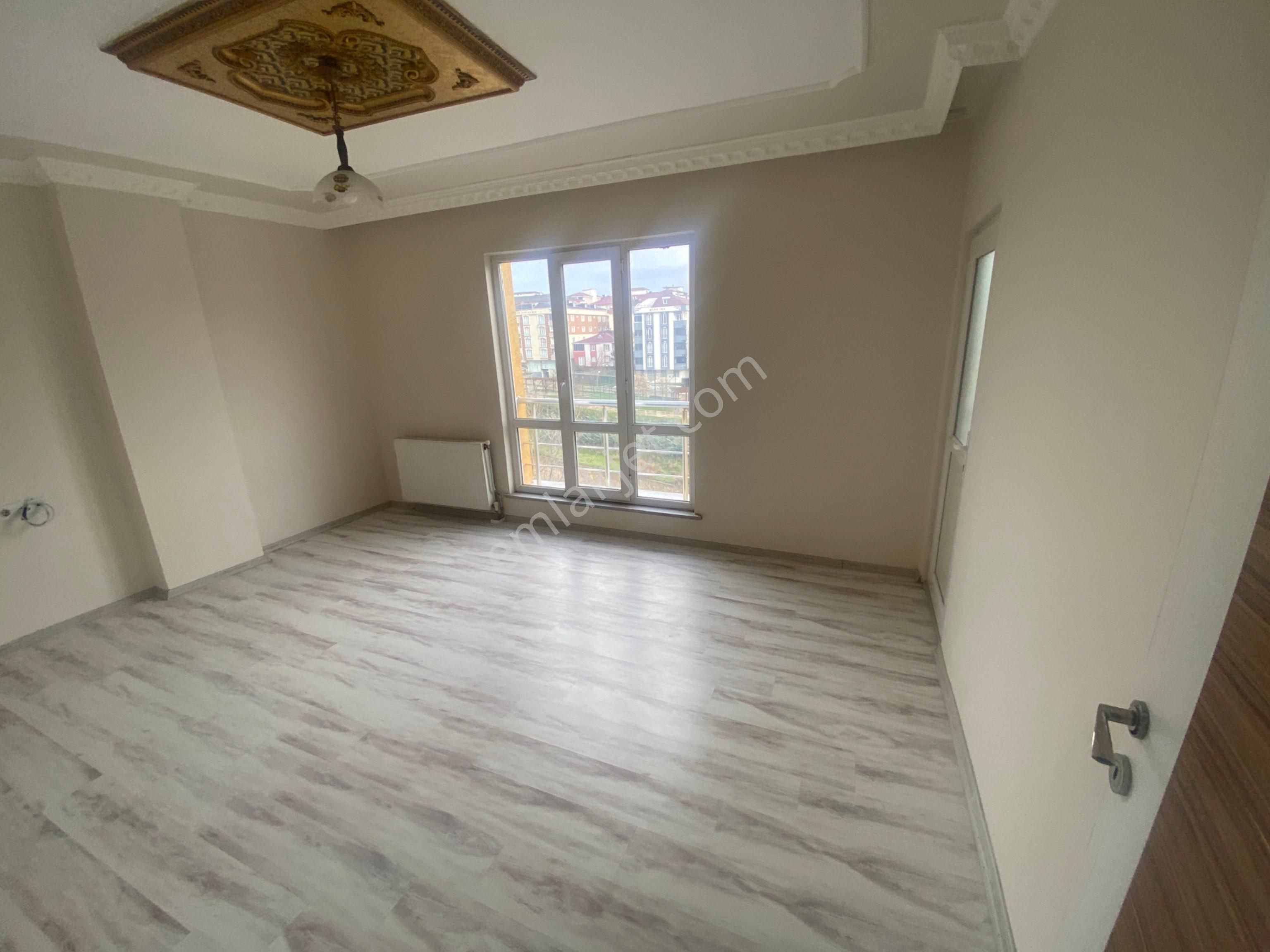 Uğur Emlaktan G M K Paşa Mah 2+1 3. Kat Merkezde Daire - Görsel 10