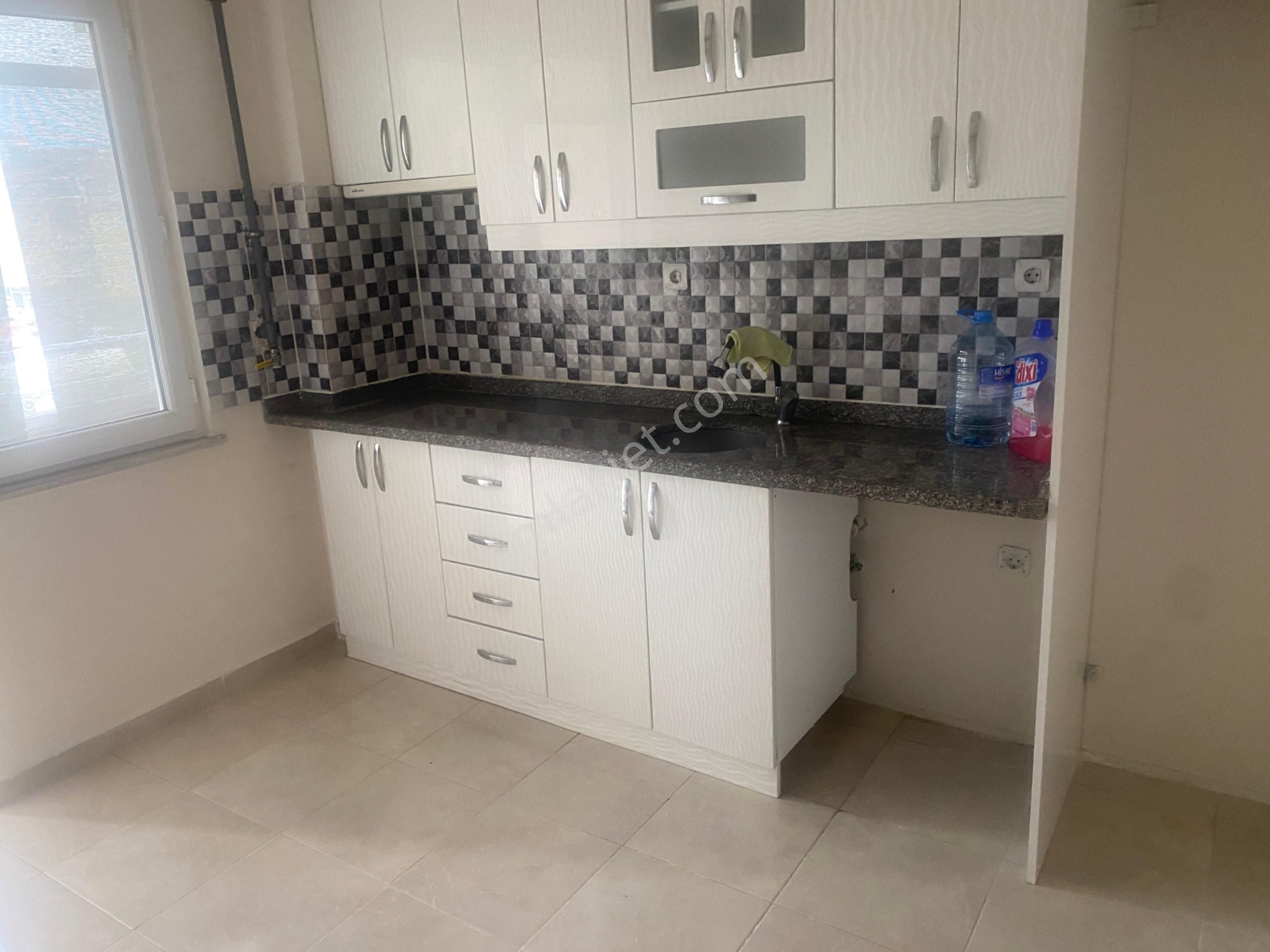 Uğur Emlaktan G M K Paşa Mah 2+1 3. Kat Merkezde Daire - Görsel 11