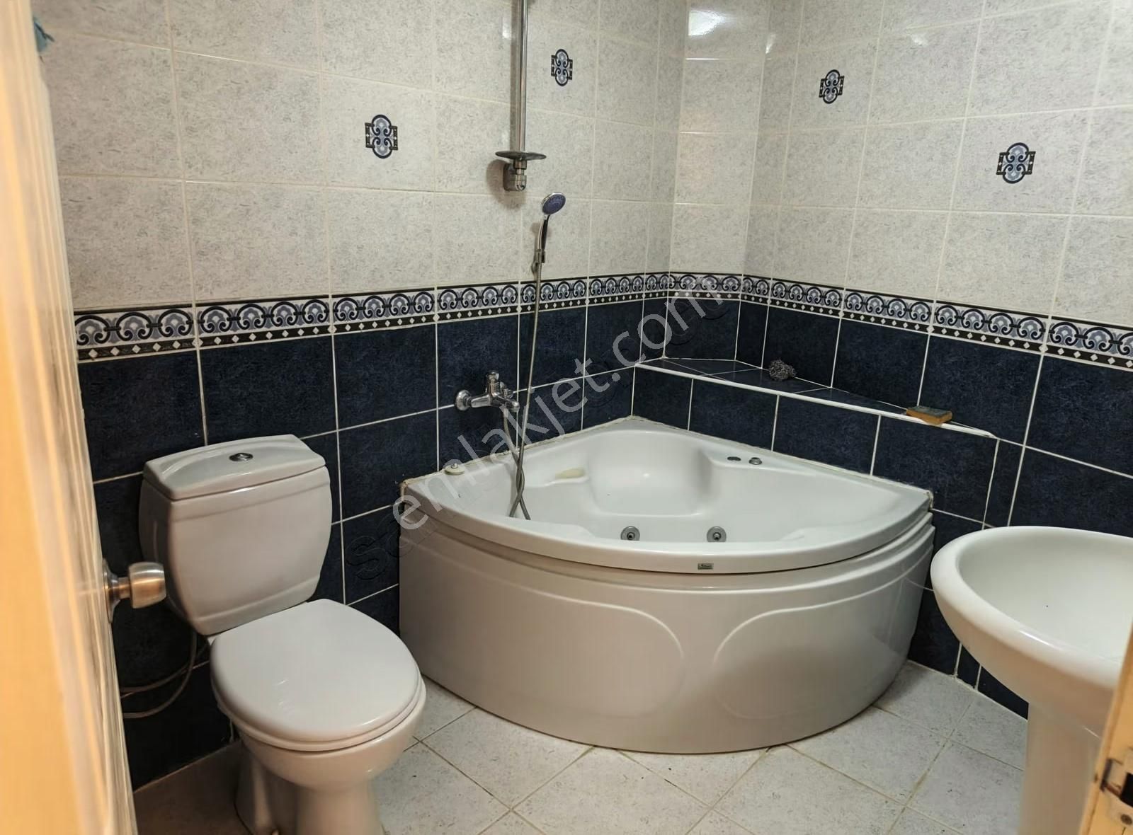 Nilüfer İhsaniye Merkezi Konumda 3+1 Kiralık Daire - Görsel 14