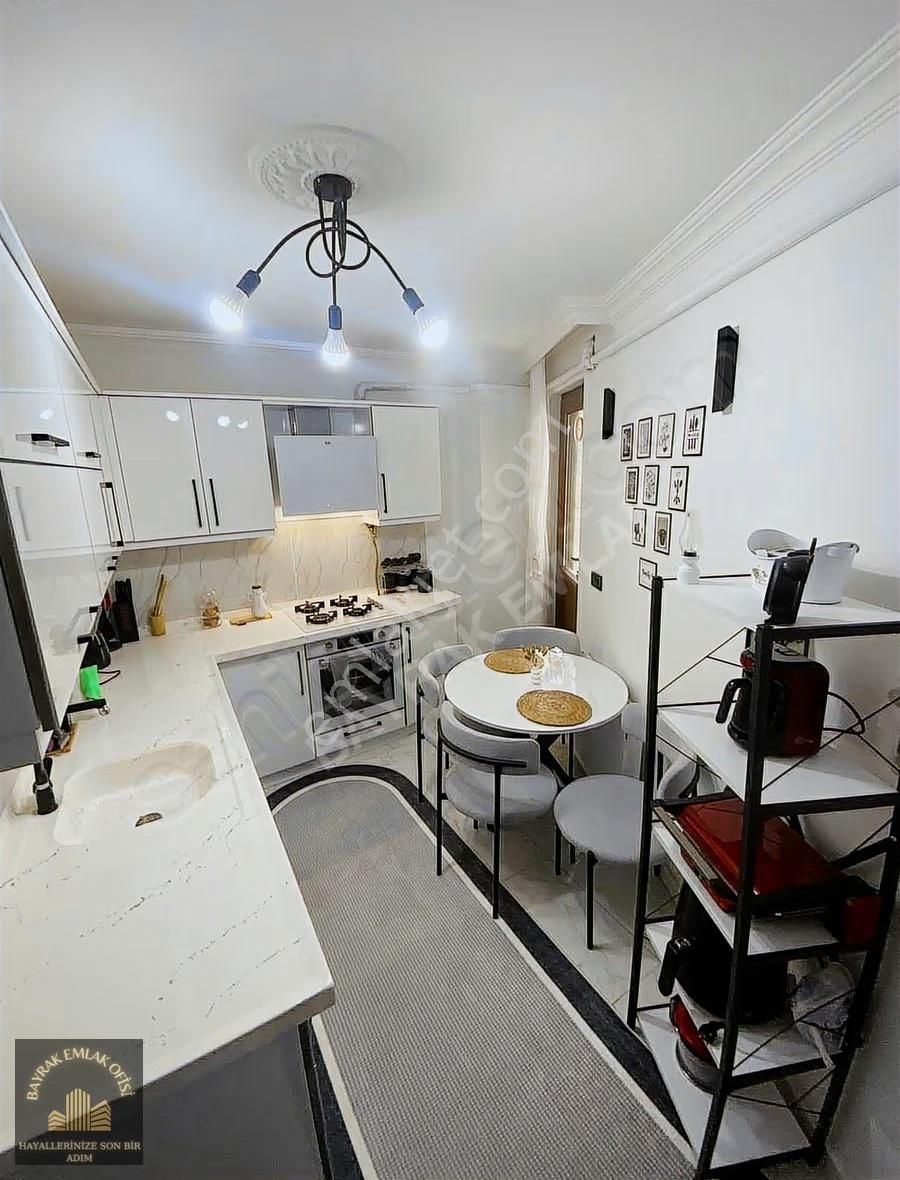 Edremit Tuzcumuratta Satılık Arakat 2+1 Daire - Görsel 14