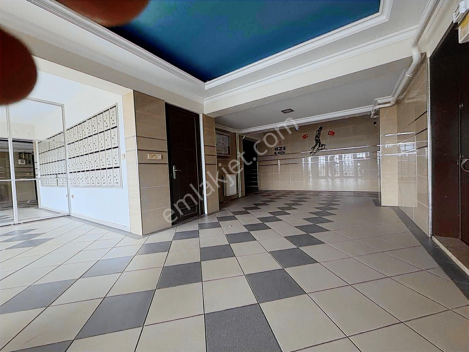 Namlı'dan Bucanın Nezih Semtinde Site İçerisinde 3+1 - Görsel 13