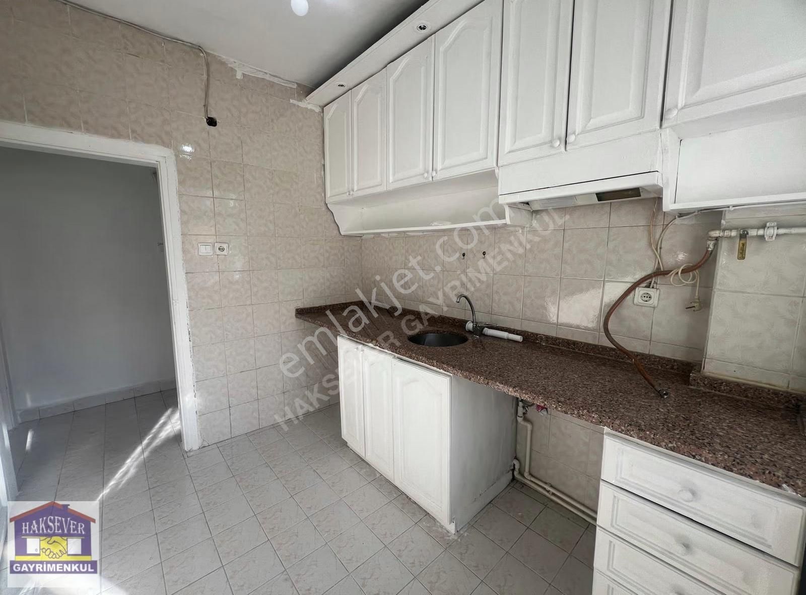 Hakseverden Yunus Emrede Merkezi Konumda 2+1 3.kat Kiralık Daire - Görsel 12