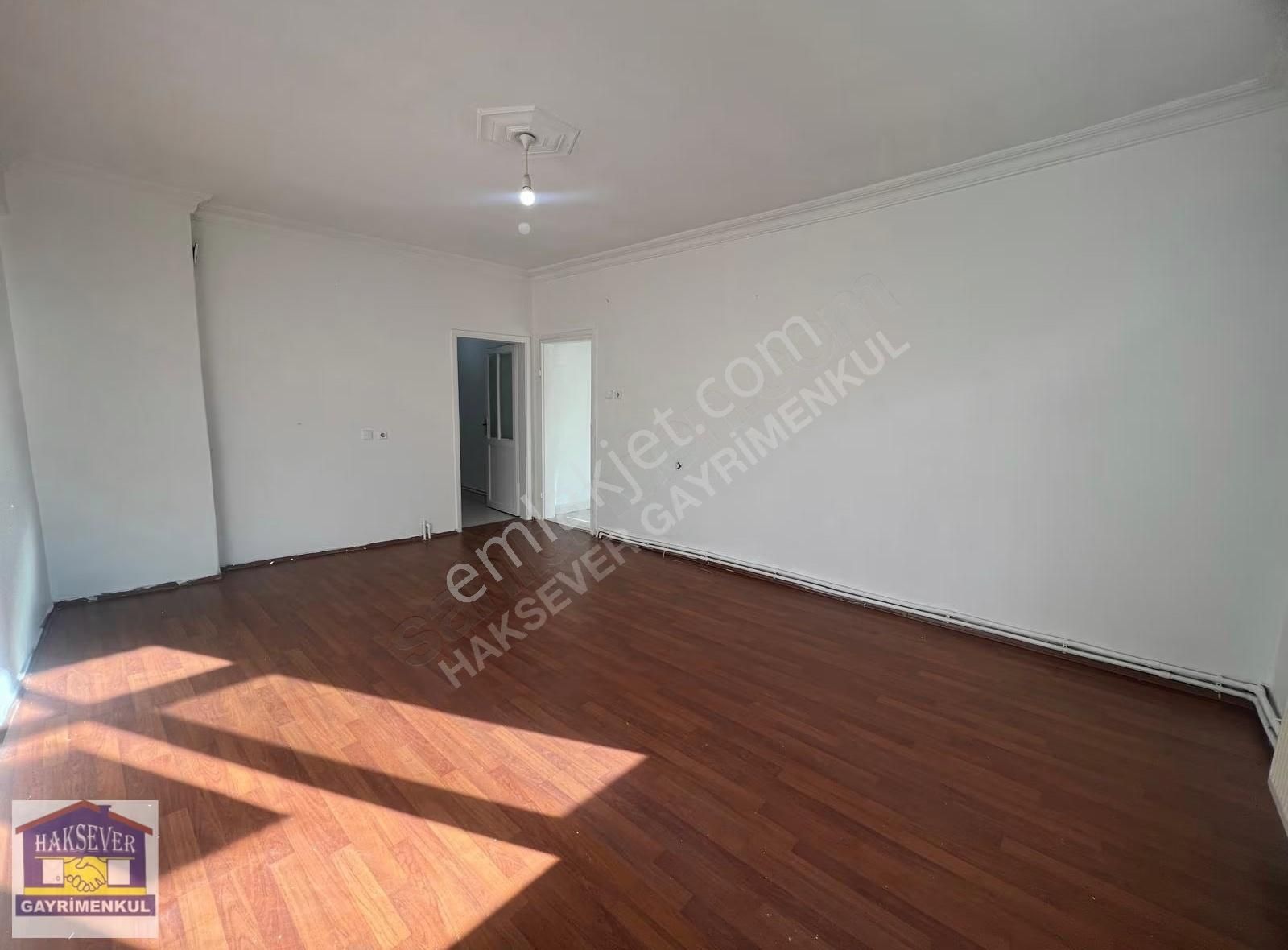 Hakseverden Yunus Emrede Merkezi Konumda 2+1 3.kat Kiralık Daire - Görsel 8