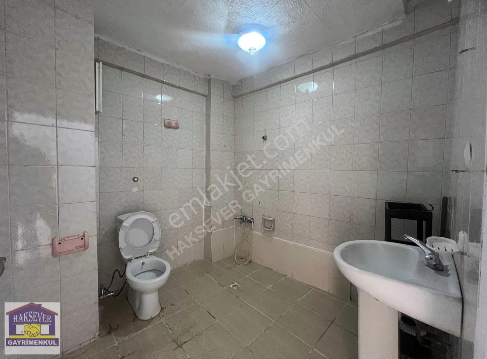 Hakseverden Yunus Emrede Merkezi Konumda 2+1 3.kat Kiralık Daire - Görsel 11