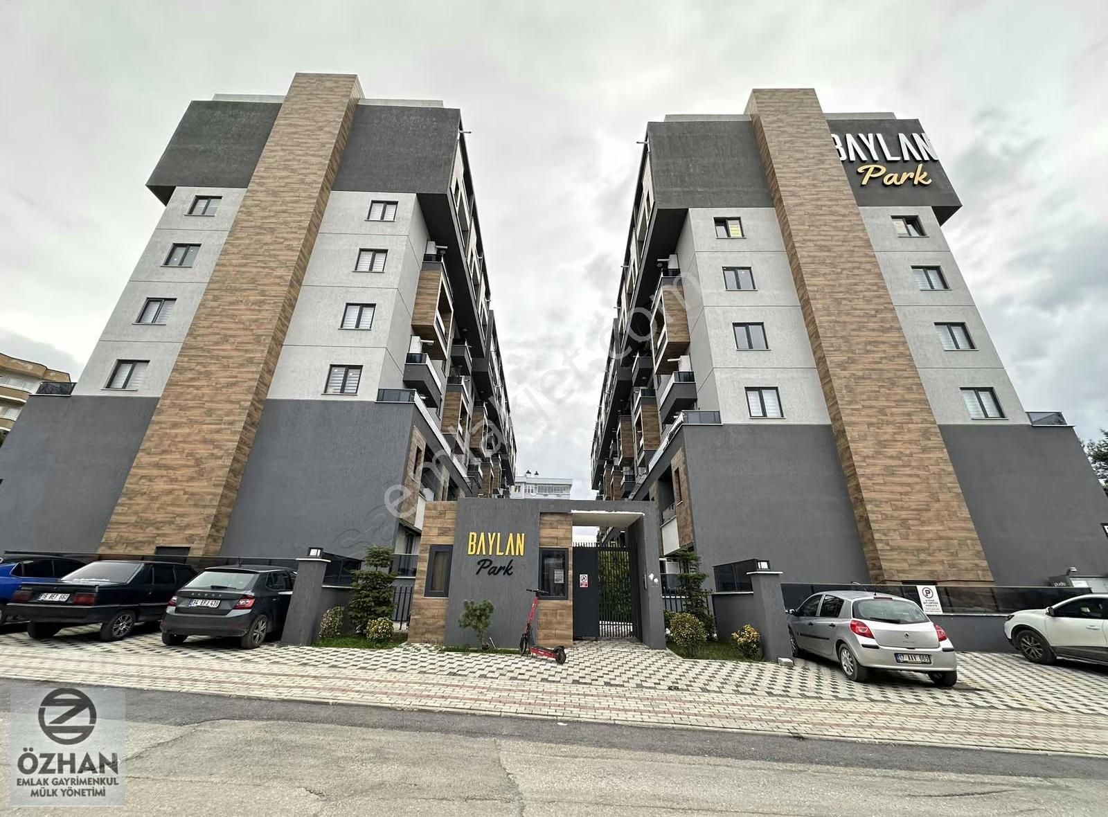 Özhan Emlaktan Baylan Park Sitesinde Loft Dubleks 1+1 Daire