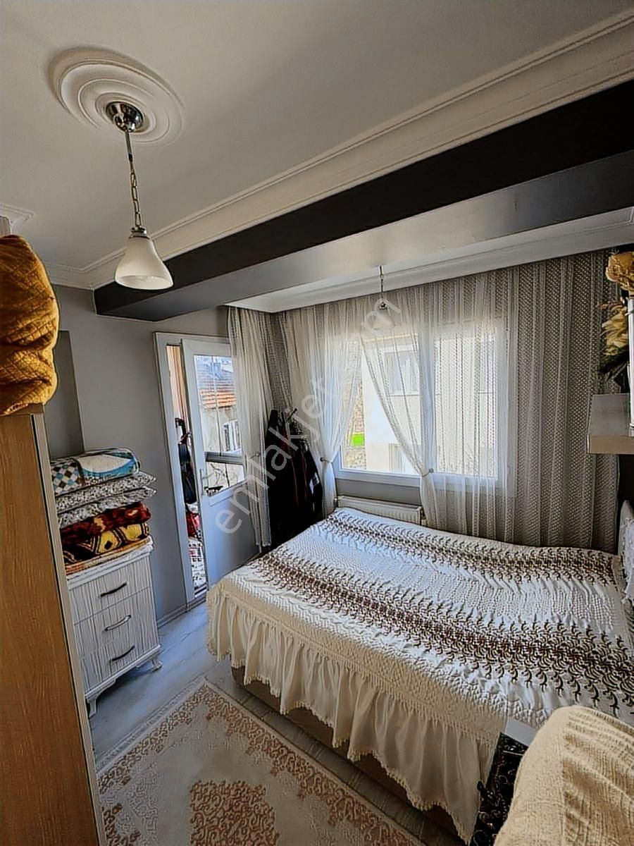 Karabağlar Aydın Mahallesinde Satılık 2+1 - Görsel 6