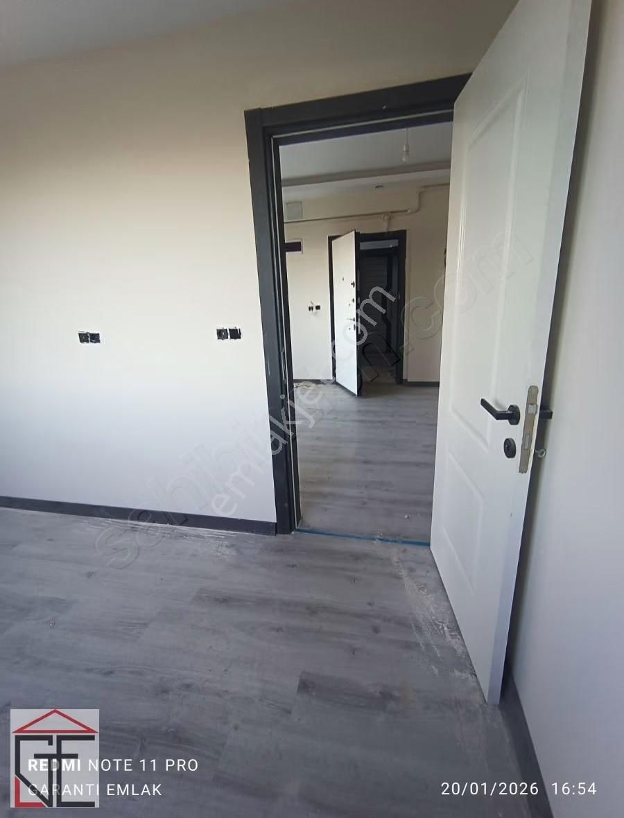 Alaşehir Garanti Emlakta İstasyon Mah 1+1daire - Görsel 10