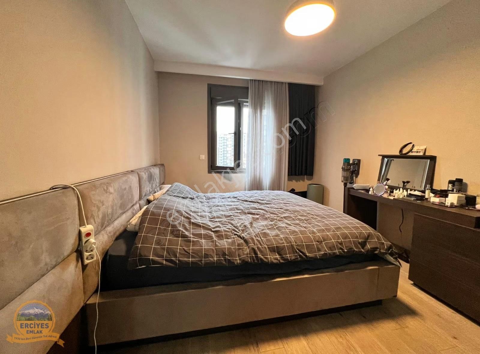 Erciyes'den Kaptanarifte Yeni Binada 3+1 Balkonlu, Ebeveynli - Görsel 10