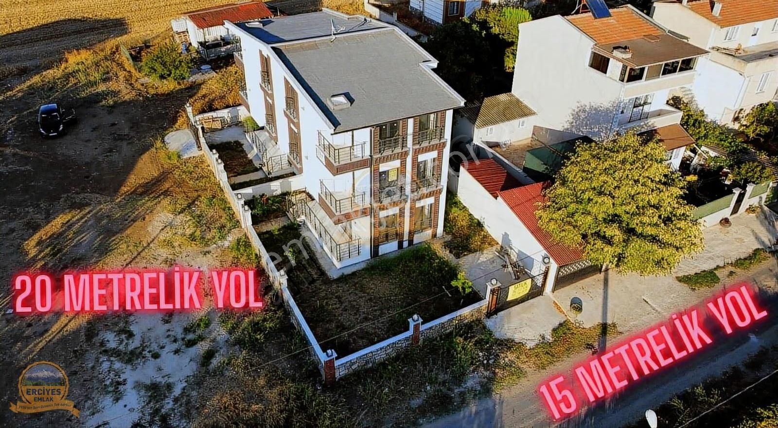 Erciyes'den Yeniçiftlikte Denize 250m Köşebaşı 4+1 Eşsiz Villa - Görsel 8