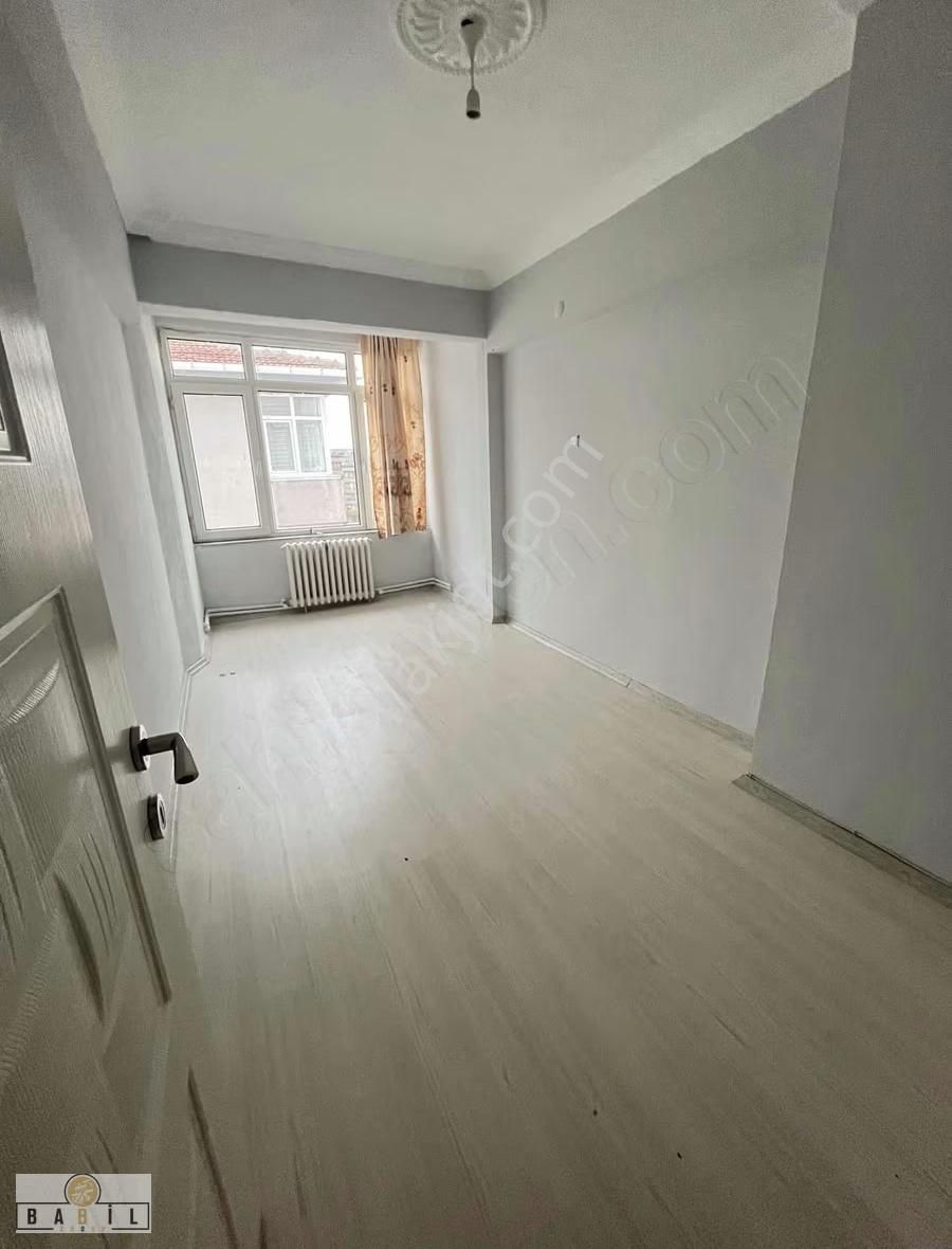 Paşakonakta Merkezi Konumda, Site İçinde 2+1 Daire - Görsel 13