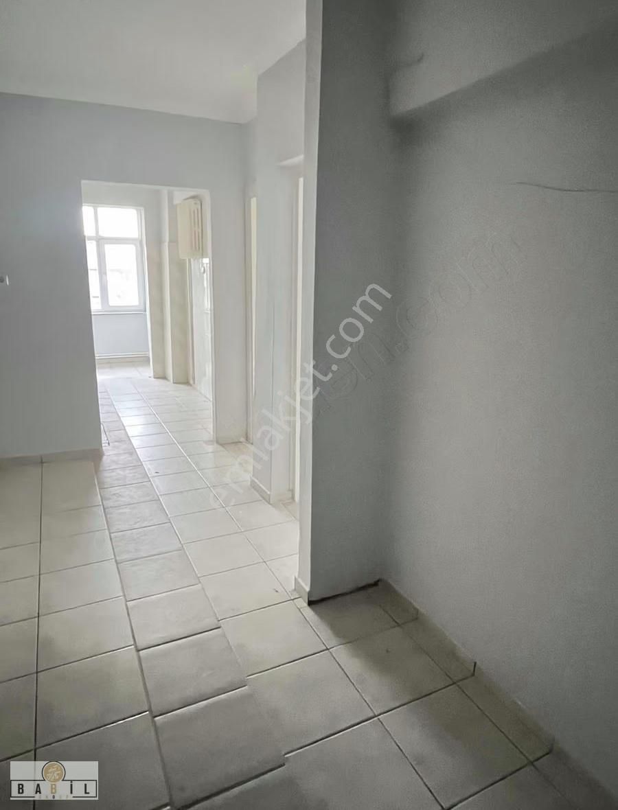 Paşakonakta Merkezi Konumda, Site İçinde 2+1 Daire - Görsel 2