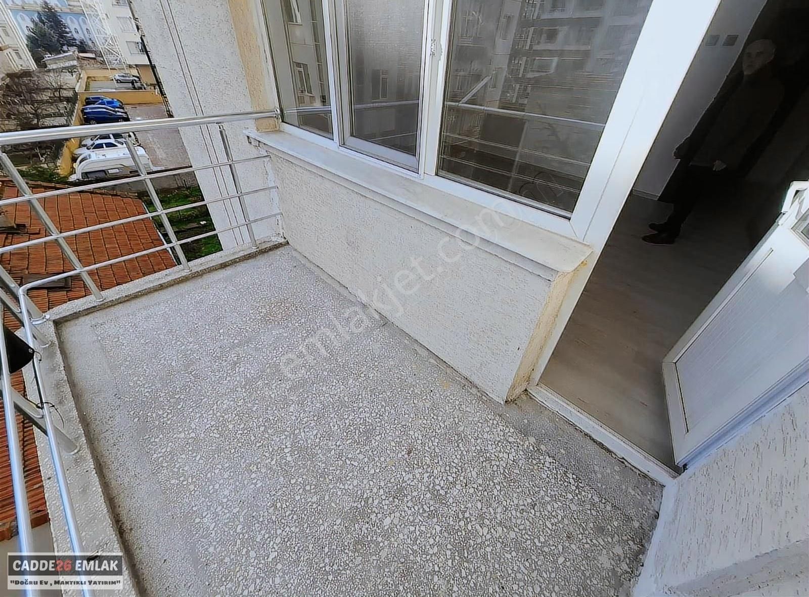 Cadde26 Dan Gökmeydan Mahallesinde Arakat 2+1 Daire - Görsel 7