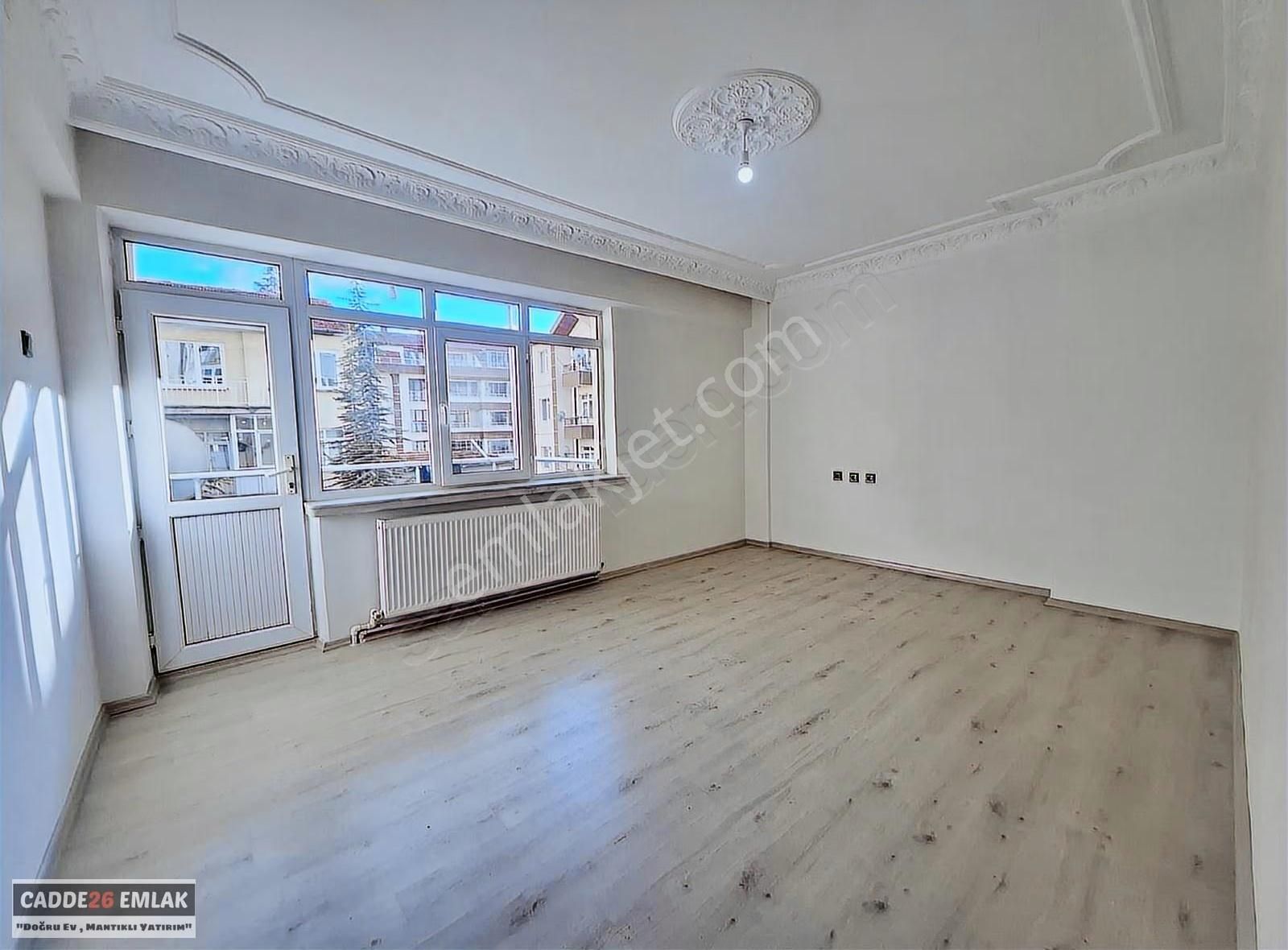 Cadde26 Dan Gökmeydan Mahallesinde Arakat 2+1 Daire