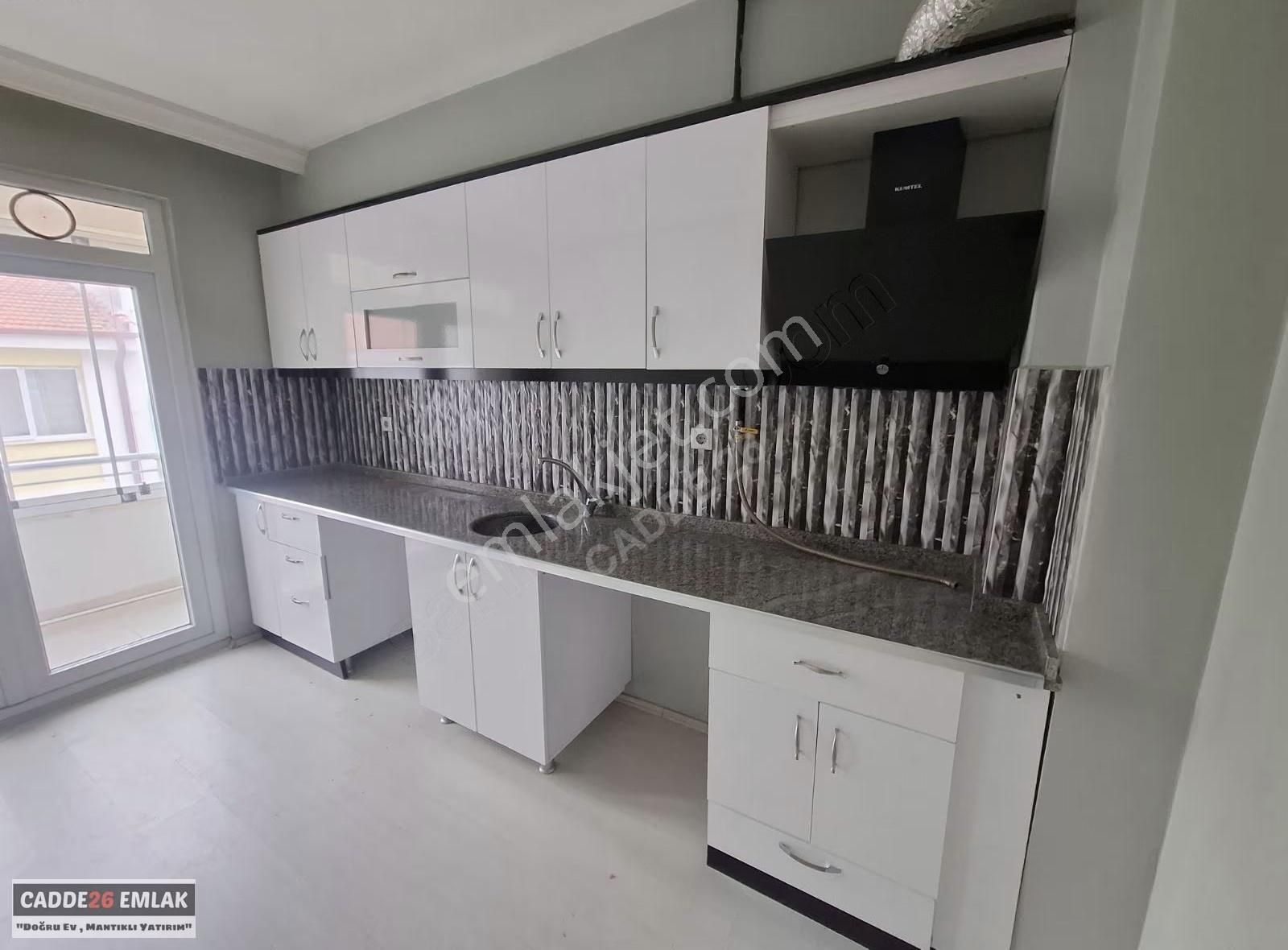 Cadde26 Dan 71 Evlerde 3. Kat Asansörlü 2+1 Daire - Görsel 5