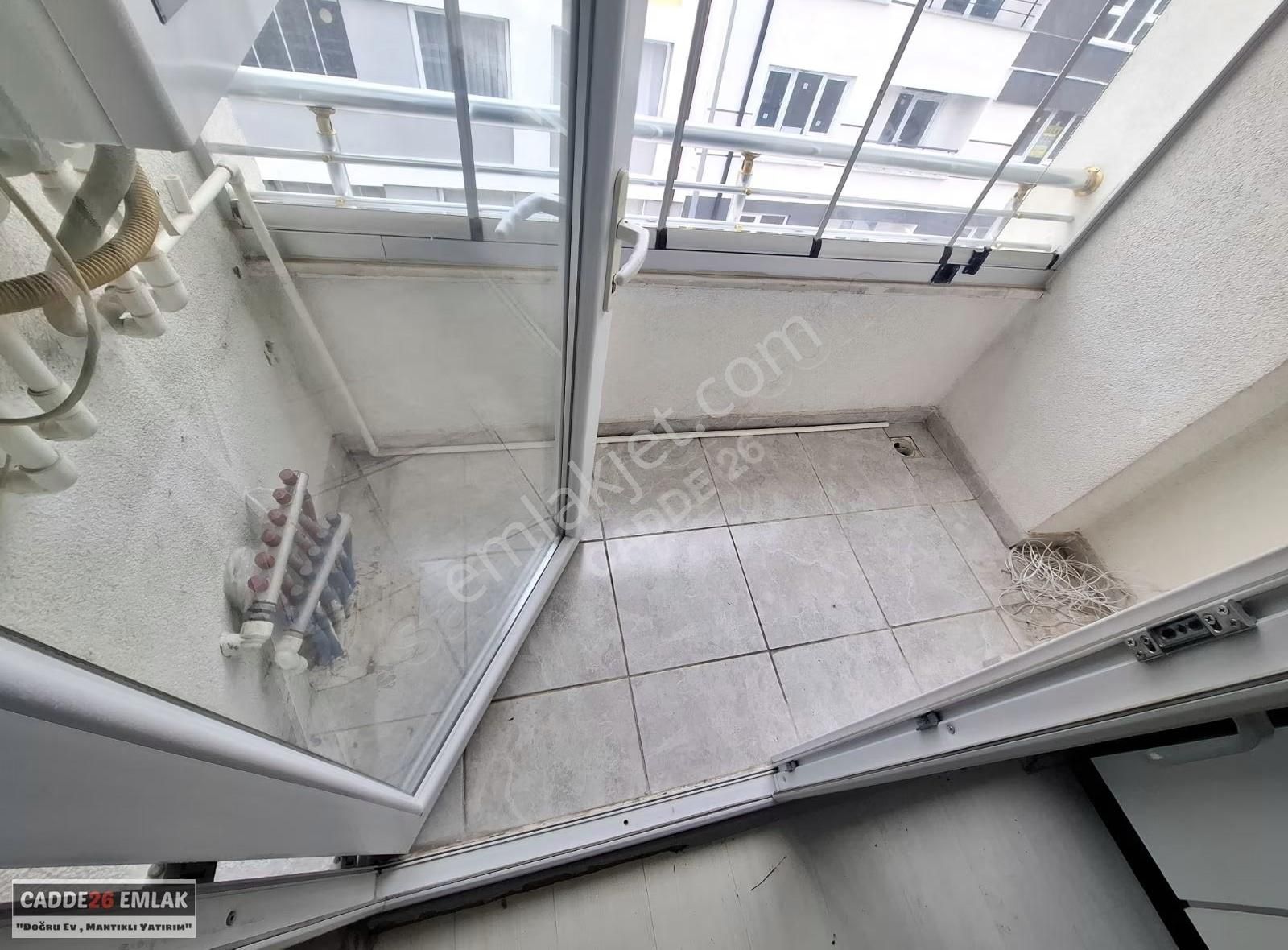 Cadde26 Dan 71 Evlerde 3. Kat Asansörlü 2+1 Daire - Görsel 7