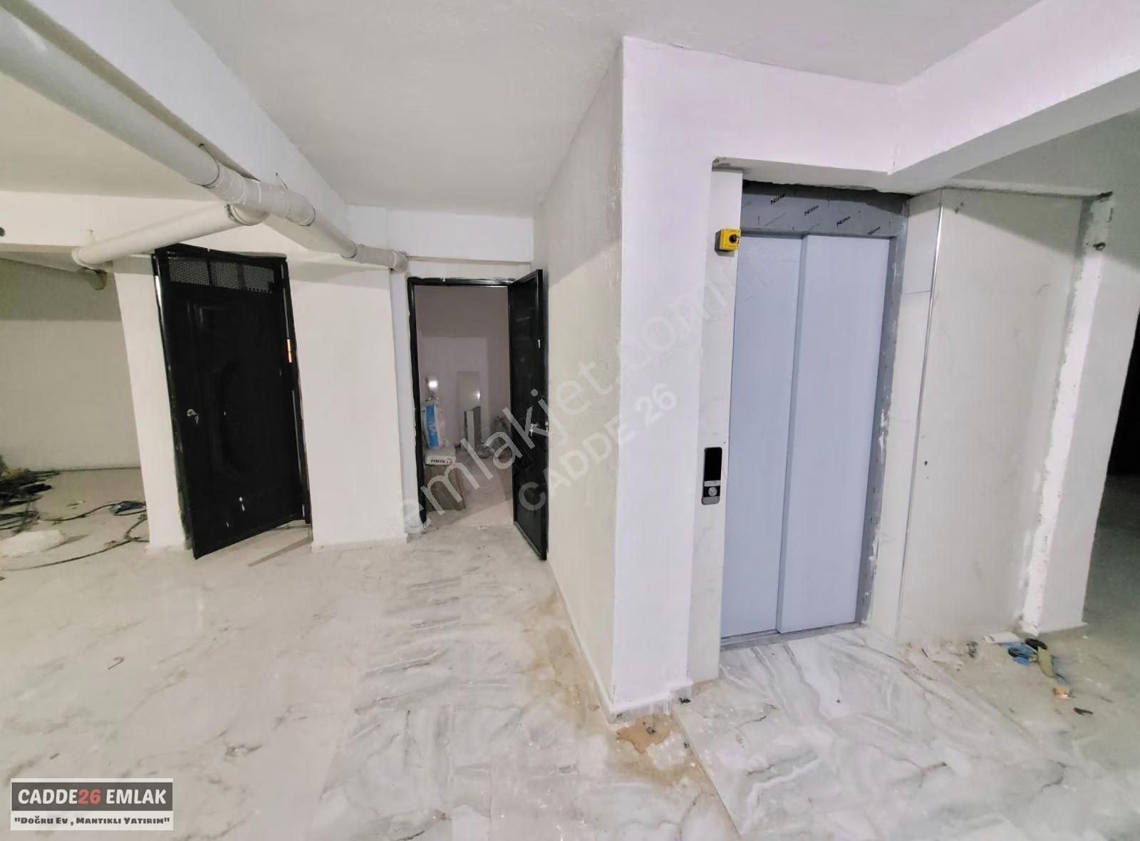 Cadde26 Dan Vadişehir Işıklarında Lüks 3+1 Daire