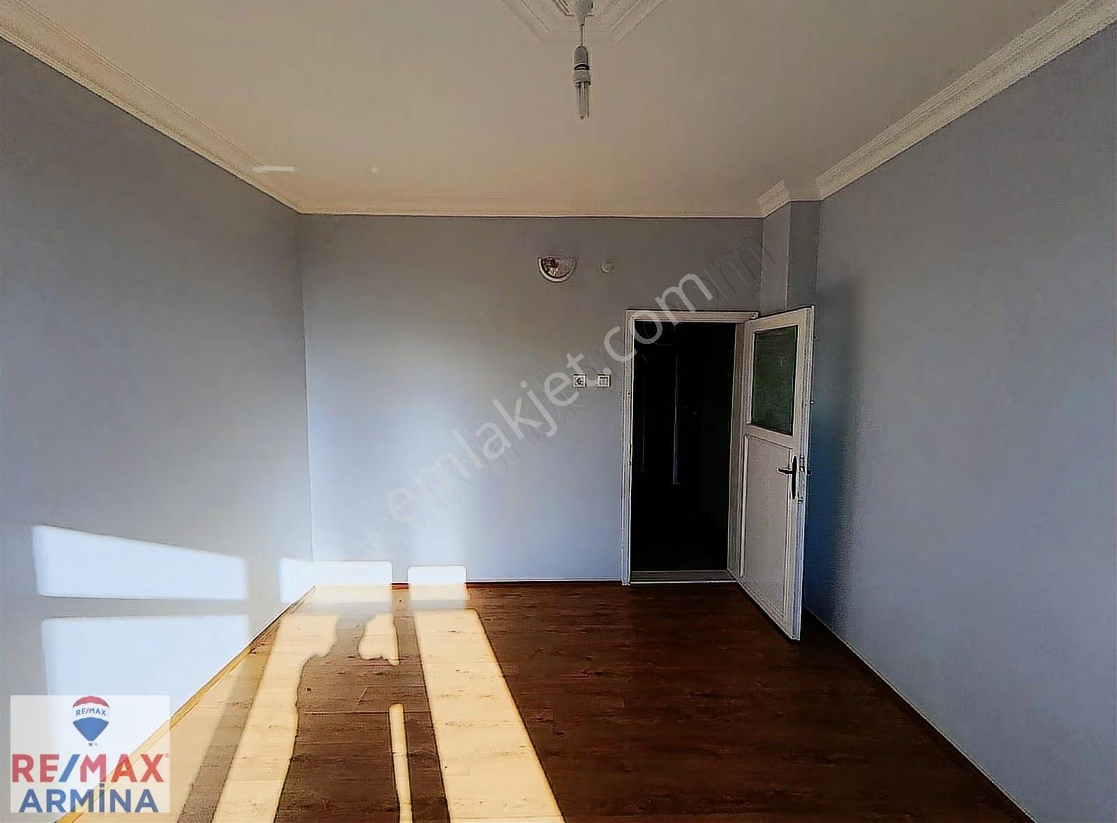 İzmit Gündoğduda Doğa İle İç İçe, Temiz Havalı Aile Apartmanı - Görsel 29